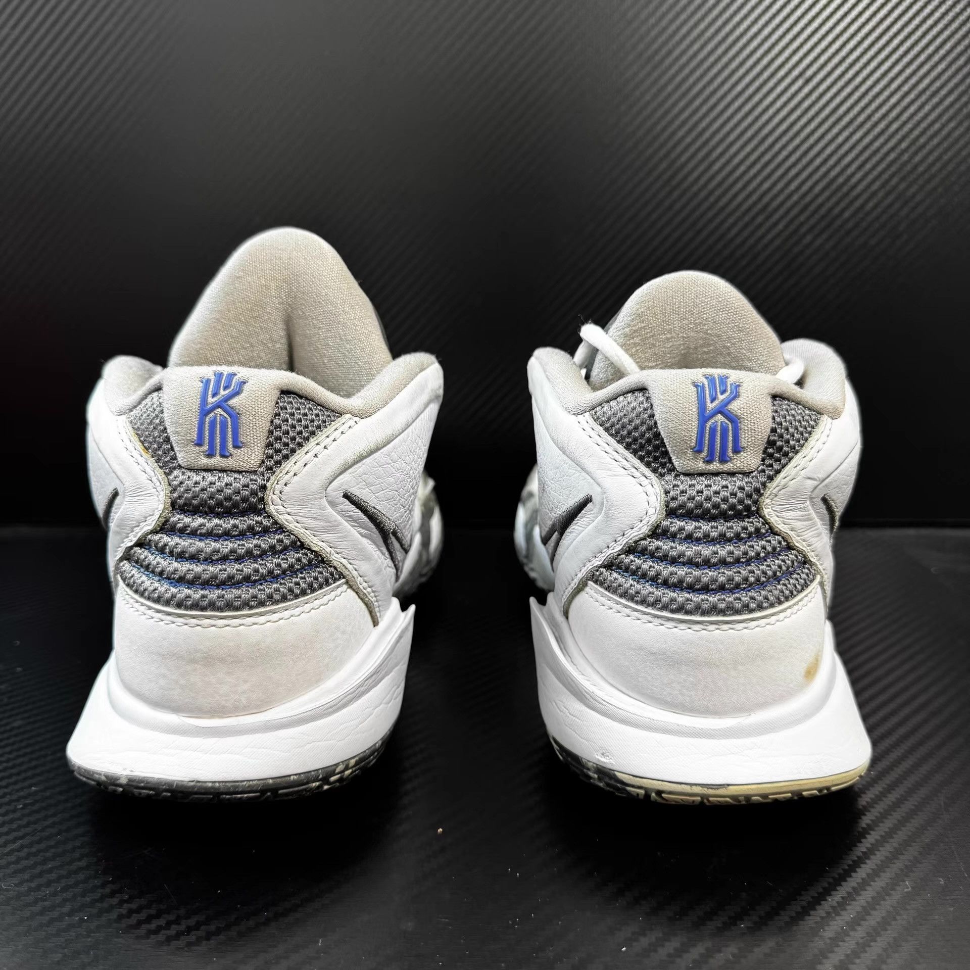 Nike Nike Kyrie 8 Infinity White Ice Blue Mid-top. Q10 Size US 8 / EU 41 - 3 Thumbnail