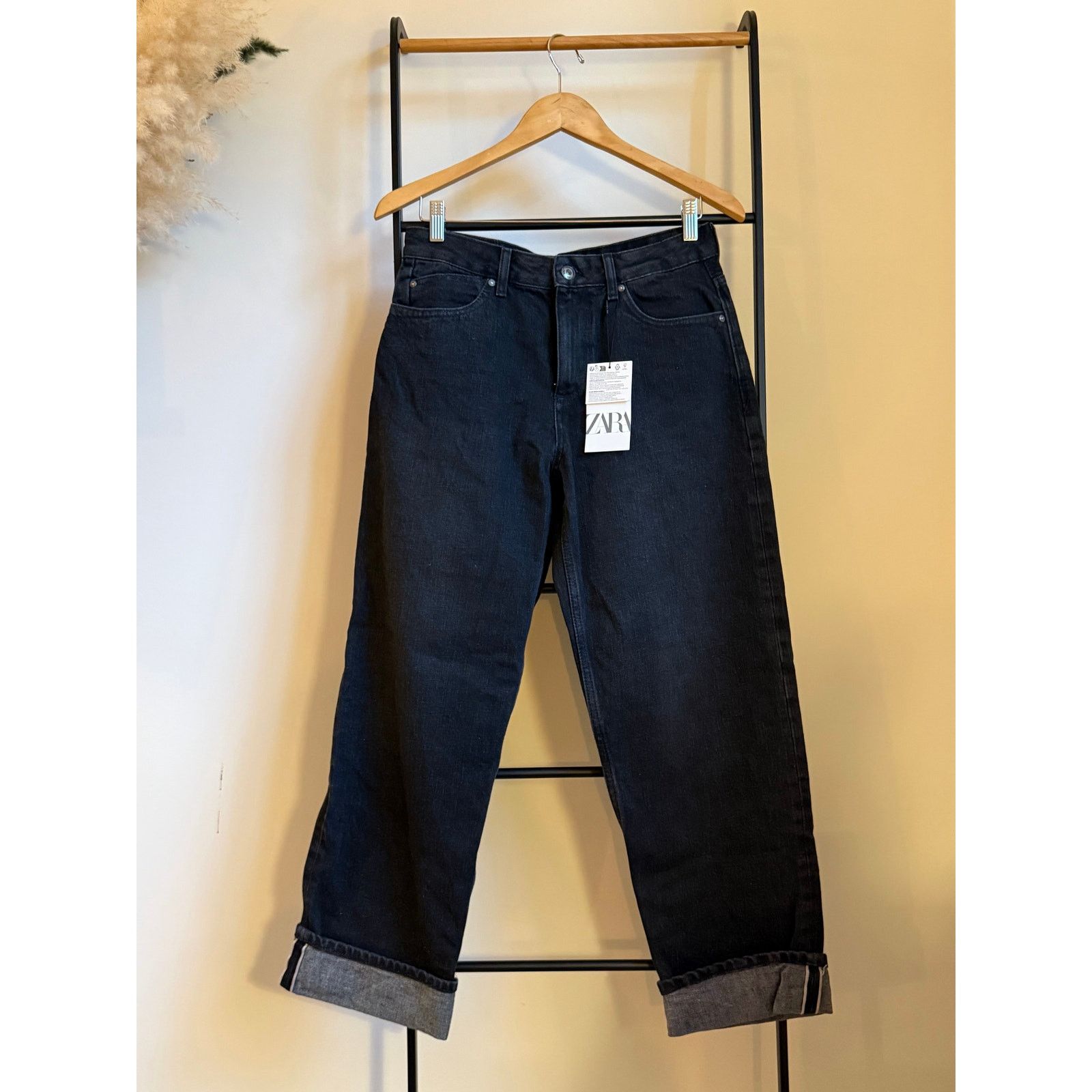 Zara Zara Black Cuffed Jeans - Size 4 - New with Tags! Size 27" / US 4 / IT 40 - 1 Thumbnail