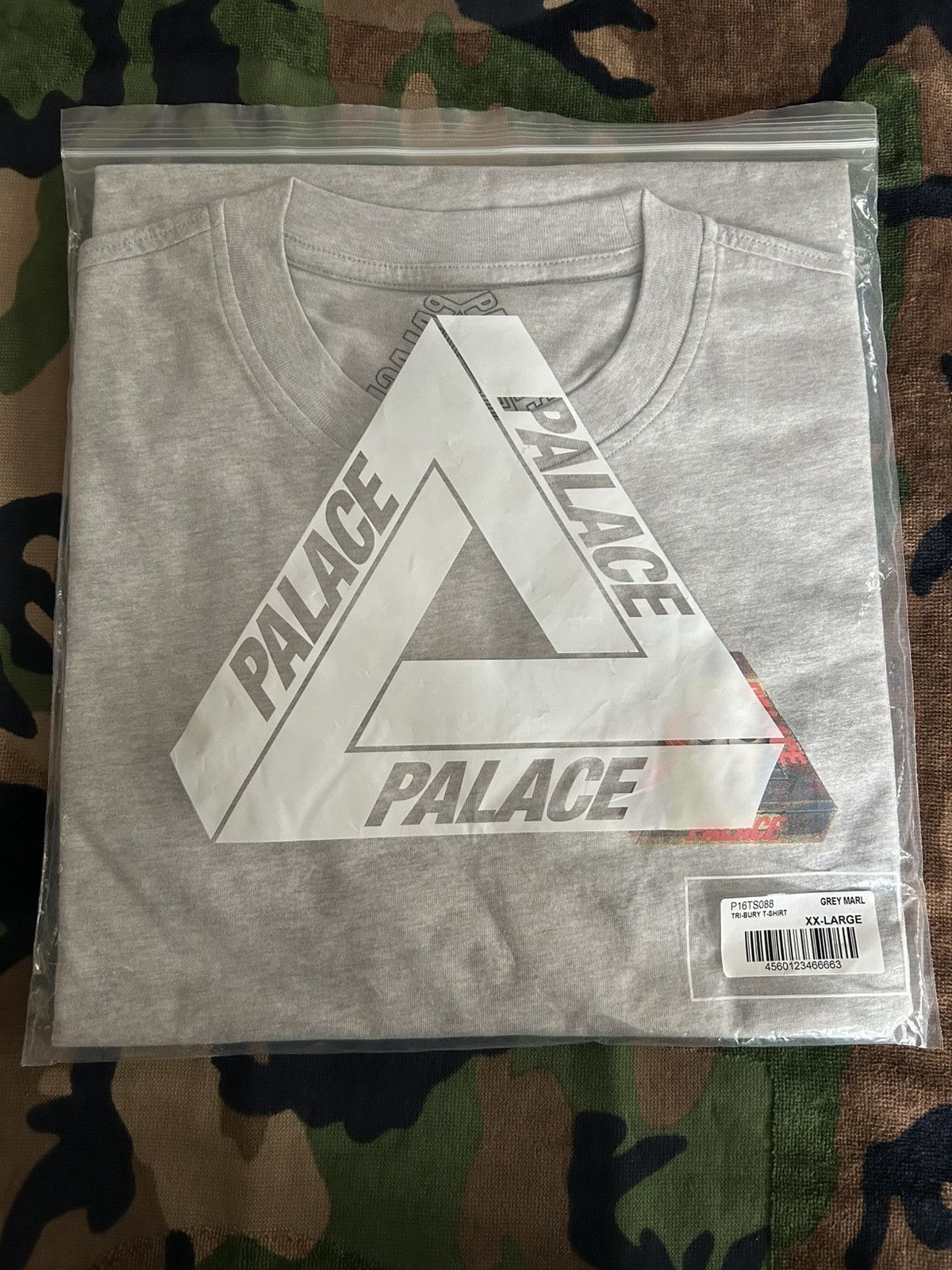 Palace Palace Tri-Bruy T-Shirt Grey XXL SS19 Size US XXL / EU 58 / 5 - 3 Thumbnail