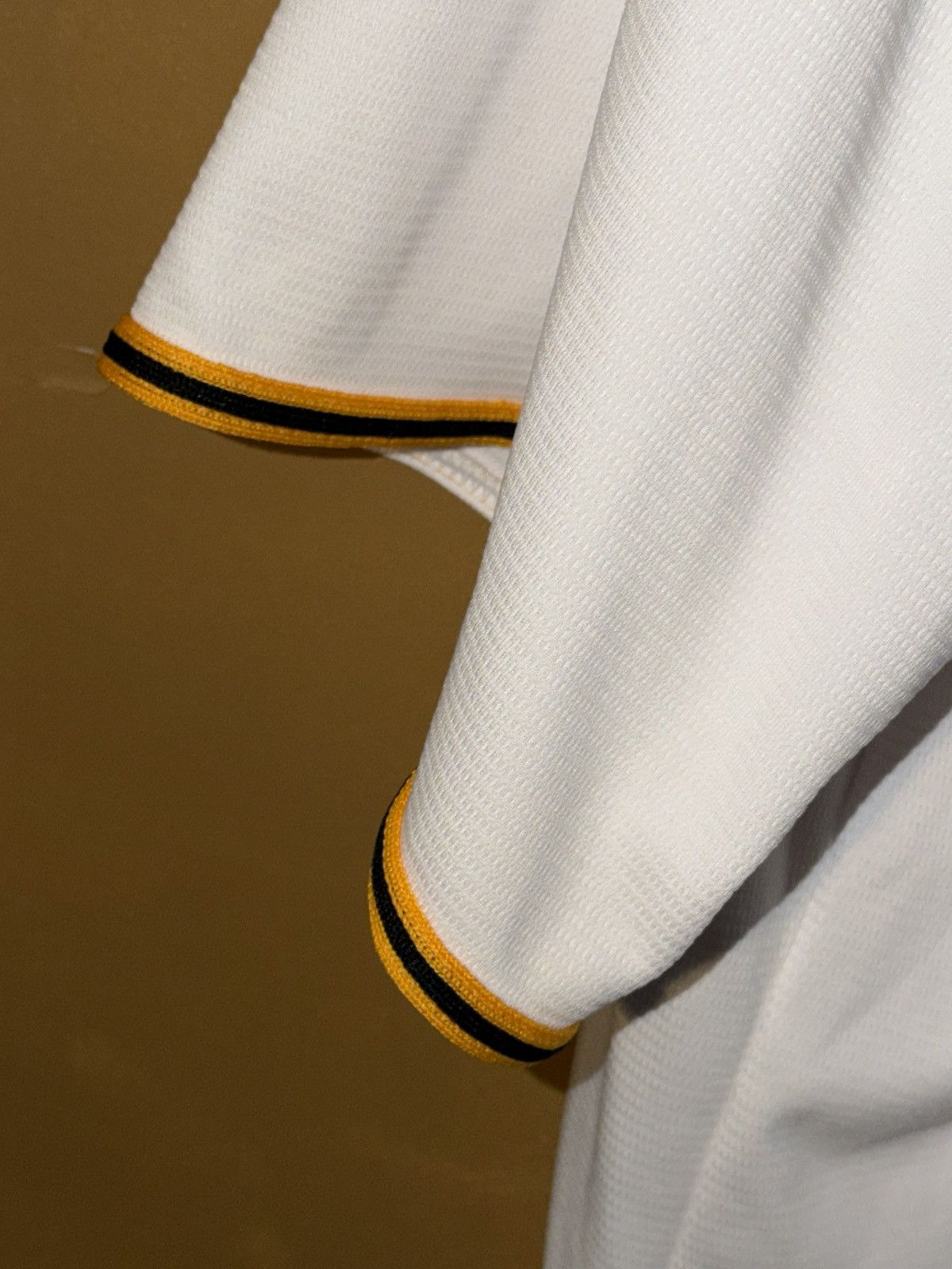 Majestic Majestic MLB Pittsburgh Pirates Jersey Mens Size XL Size US XL / EU 56 / 4 - 23 Thumbnail