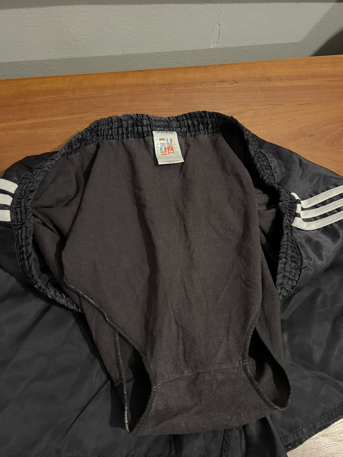 Adidas ADIDAS VINTAGE GLANZ SPRINTER MENS RETRO SHORTS SIZE L Black Size US 40 / EU 56 - 14 Thumbnail