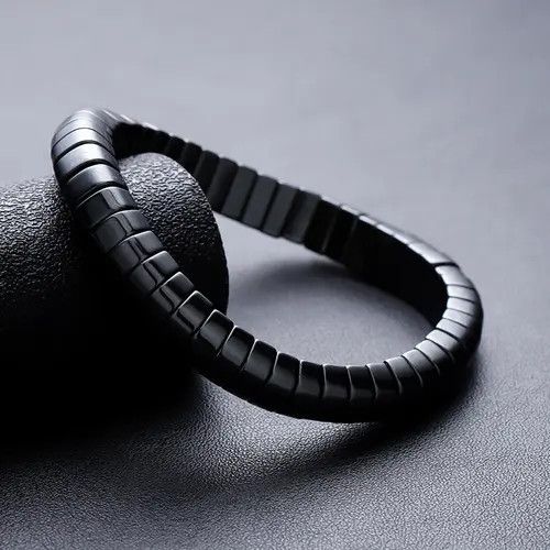 Jewelry Black Modern Stretch Magnetic Bracelet, Sleek Design Size ONE SIZE - 4 Thumbnail