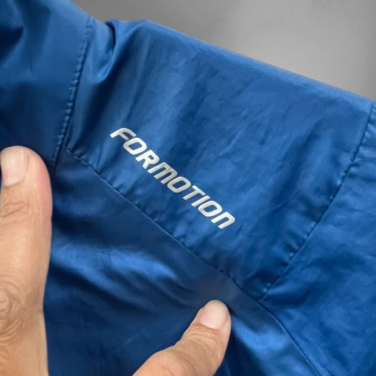 Adidas Adidas Clima Proof Performance Windbreaker Formotion D-17 Size US XL / EU 56 / 4 - 3 Thumbnail