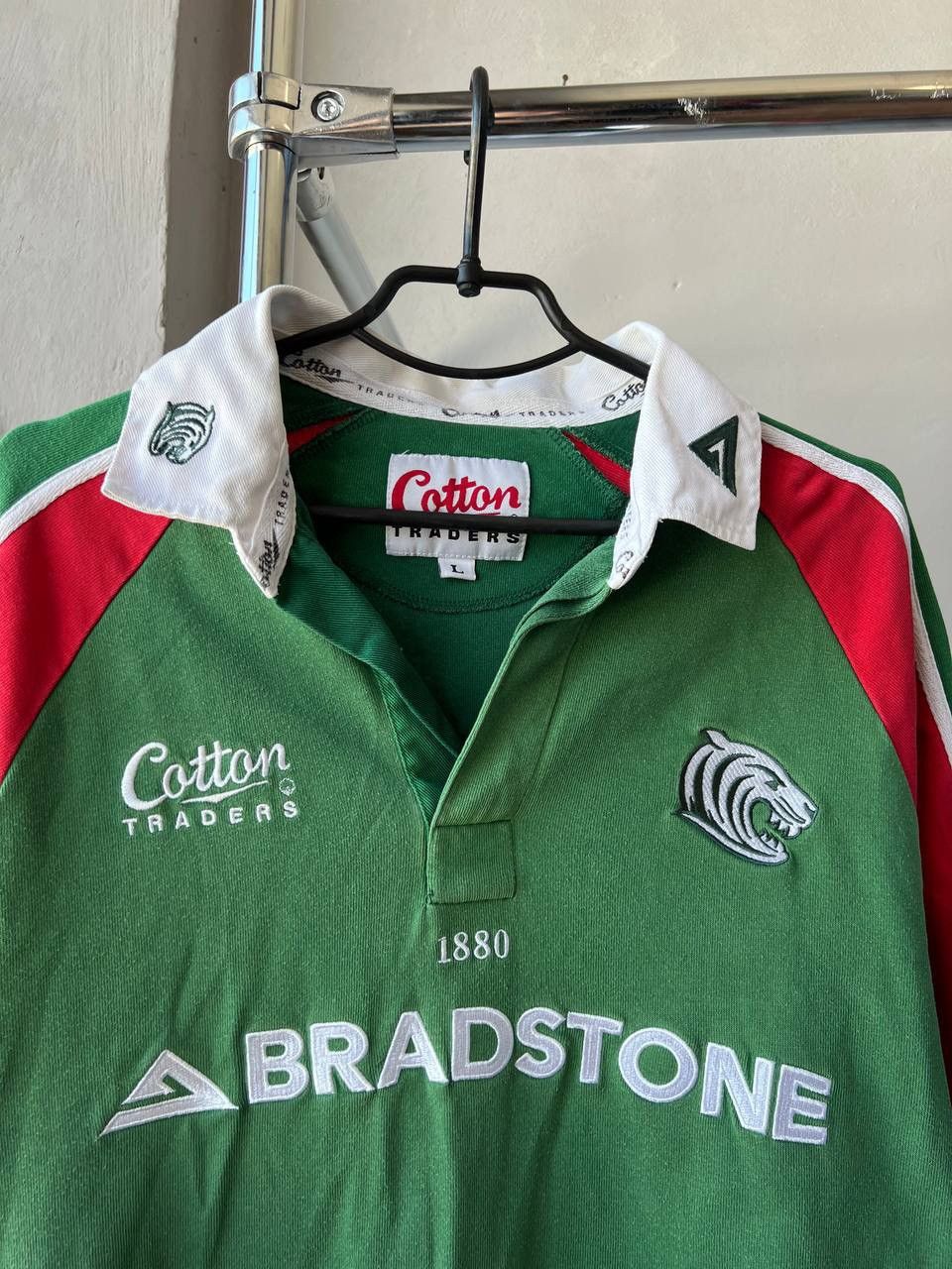 Vintage 2003/4 LEICESTER TIGERS HOME RUGBY SHIRT COTTON TRADERS SZ L Size US L / EU 52-54 / 3 - 4 Thumbnail