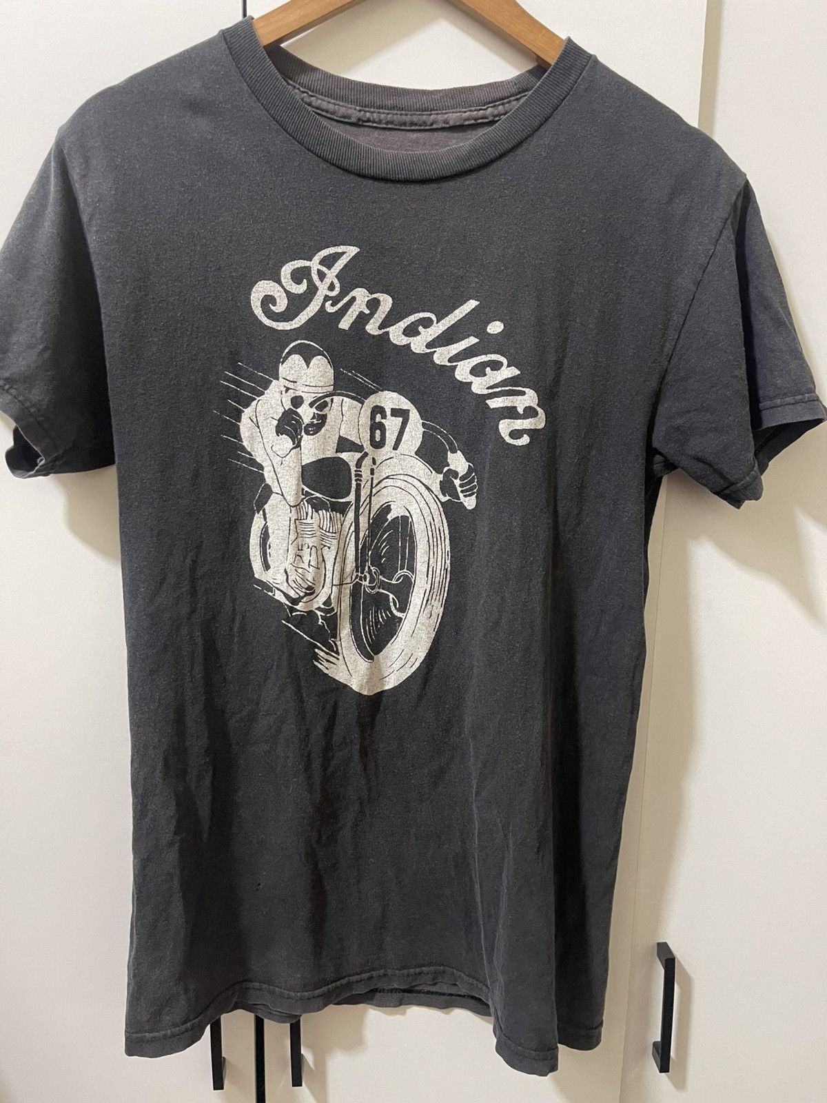 Indian Motorcycle Sun Faded thrashed Indian Motorcycle tee Size US S / EU 44-46 / 1 - 1 Thumbnail