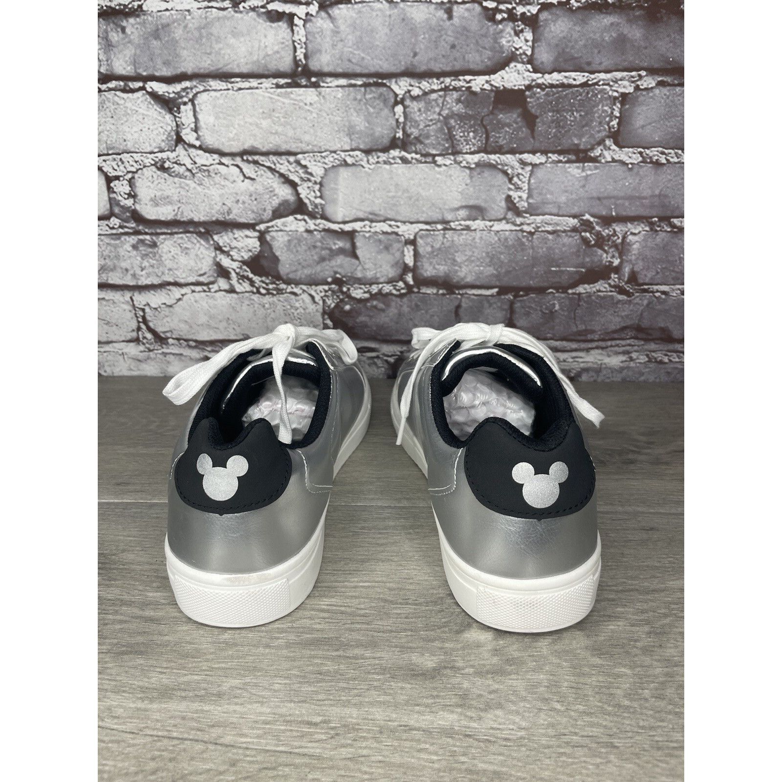 Disney Disney Mickey Mouse Silver Metallic Textile Lace Up Low Snea Size US 10 / IT 40 - 18 Thumbnail