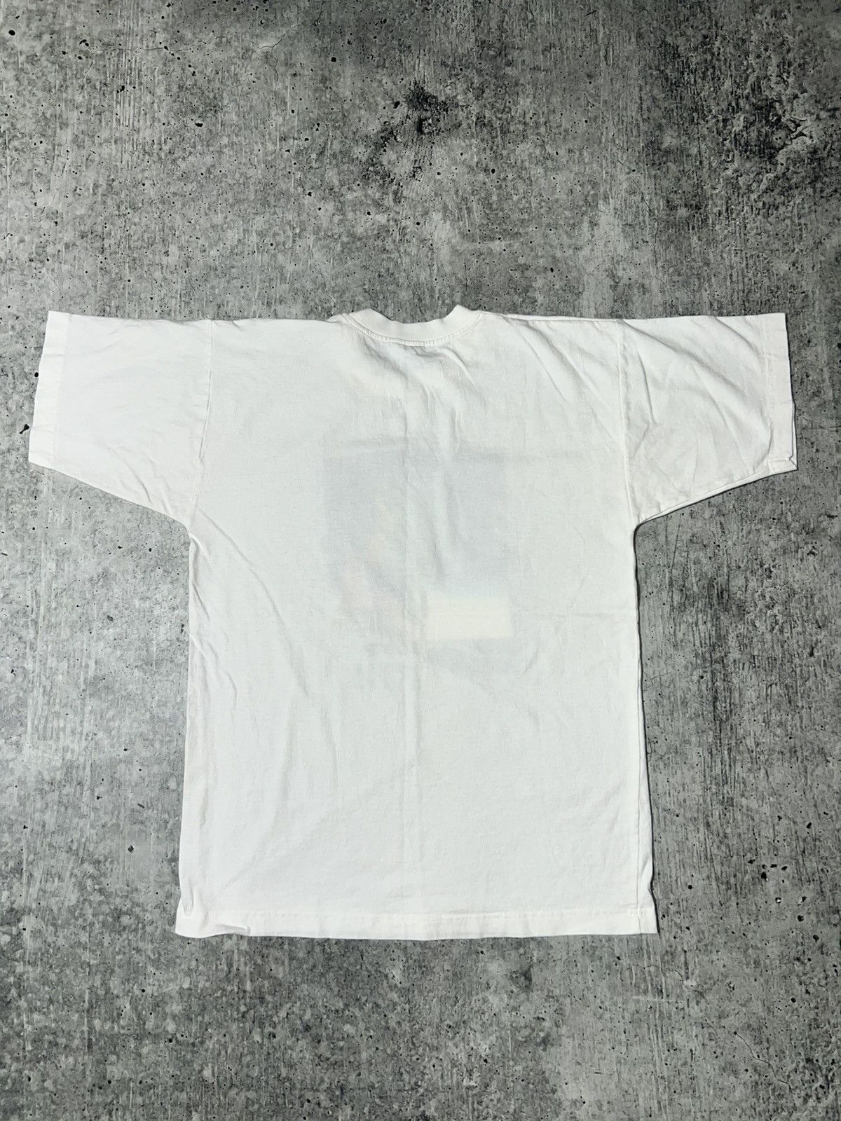 Other Vintage 90s Fiji Graphic Tee Size US M / EU 48-50 / 2 - 6 Thumbnail