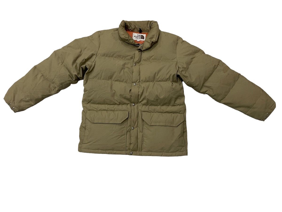 The North Face Vintage The North Face Down Jacket (Missing Hoodie) Size US L / EU 52-54 / 3 - 1 Thumbnail