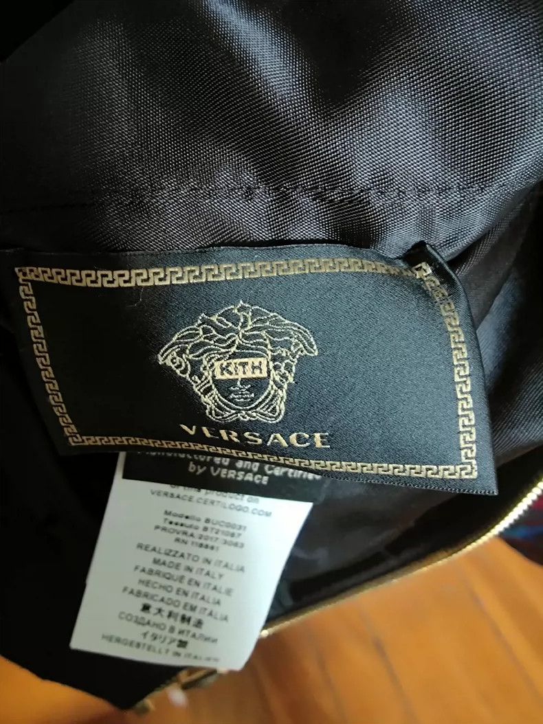 Versace Versace Printed reversible jacket jacket Size US M / EU 48-50 / 2 - 5 Thumbnail