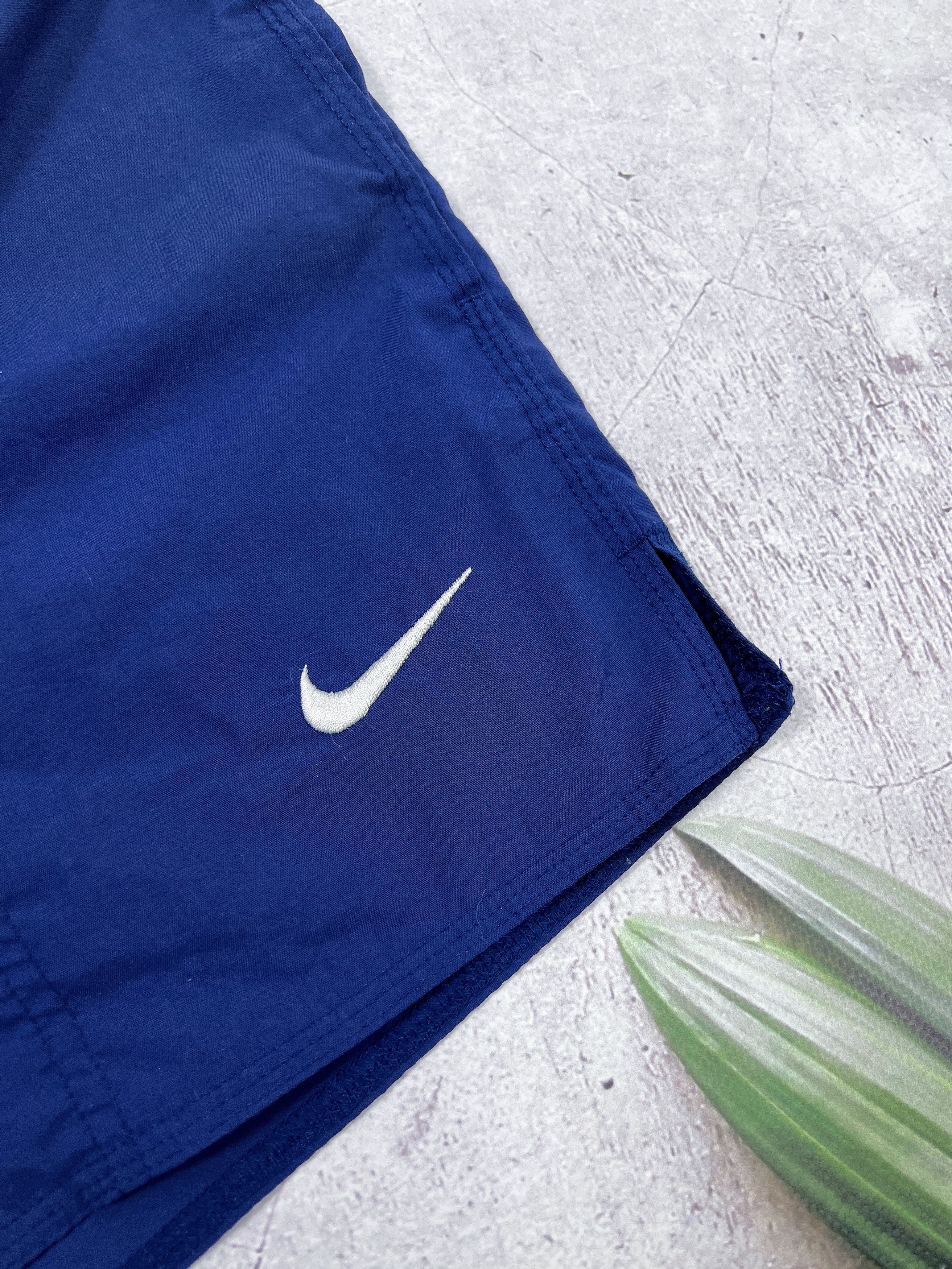 Nike × Vintage Vintage Nike Shorts Swoosh Logo Dark Blue Size US 36 / EU 52 - 7 Thumbnail