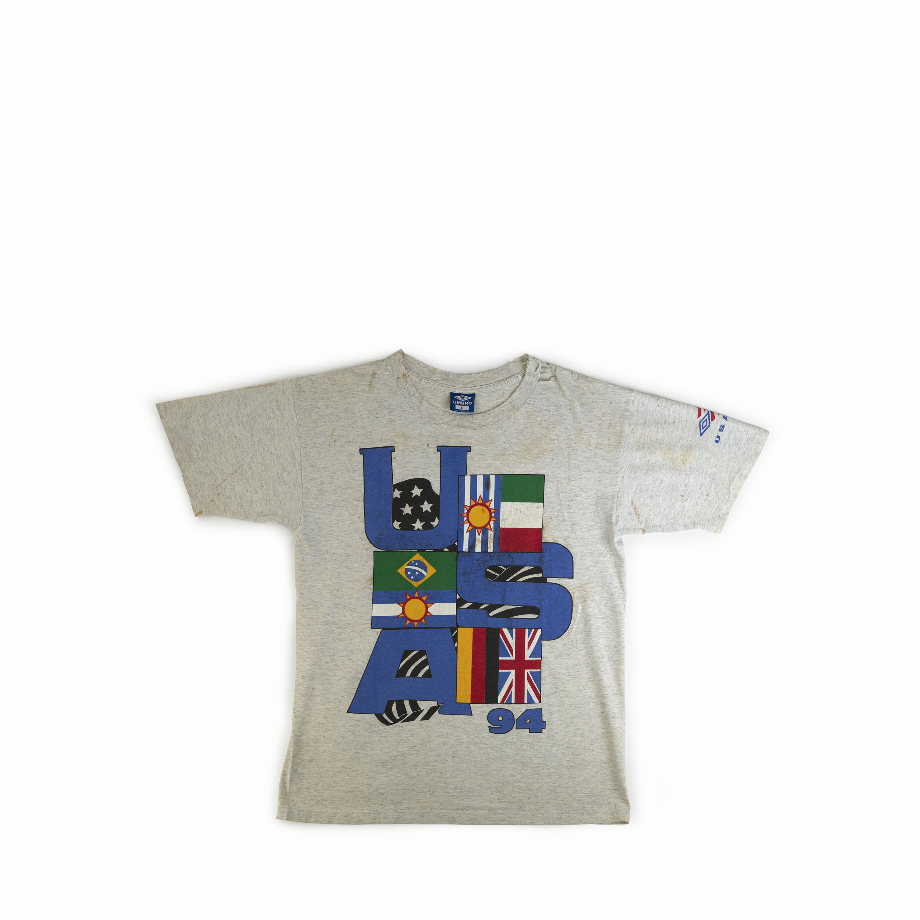 Vintage Vintage 1994 Umbro Soccer Tee Shirt Size US L / EU 52-54 / 3 - 1 Thumbnail