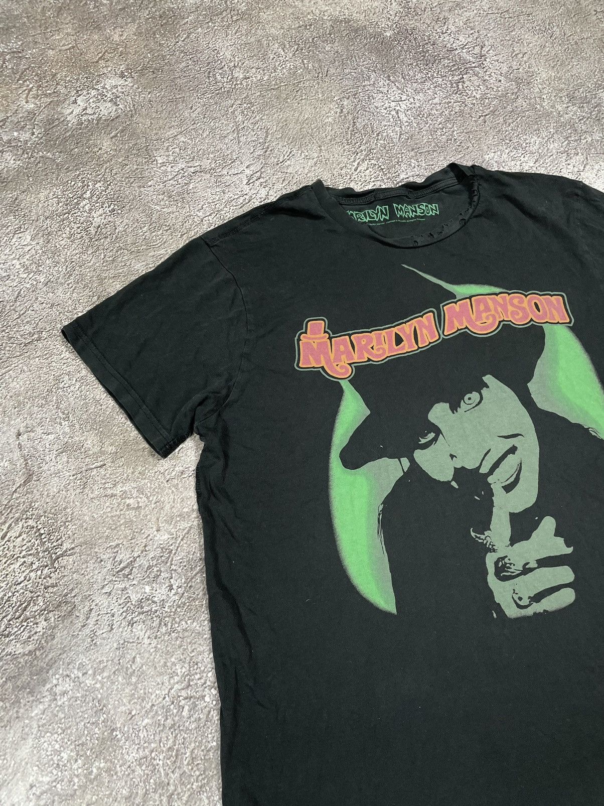 Vintage Vintage 90s Marilyn Manson Band Tee Sun Faded Grunge Baggy M Size US M / EU 48-50 / 2 - 4 Thumbnail