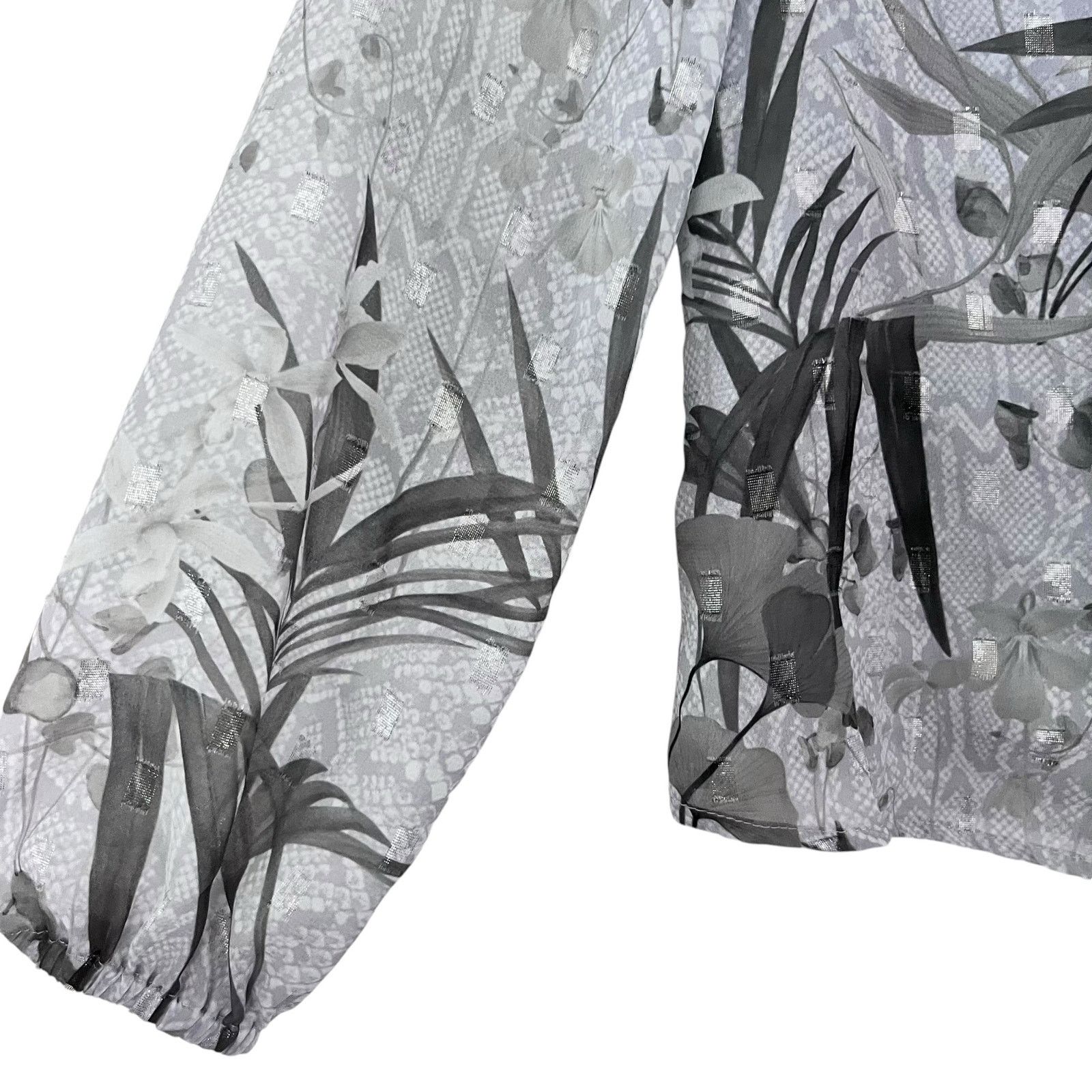 Ted Baker Ted Baker Tibbine Highland Pleated Floral Print Gray Top Size XS / US 0-2 / IT 36-38 - 5 Thumbnail