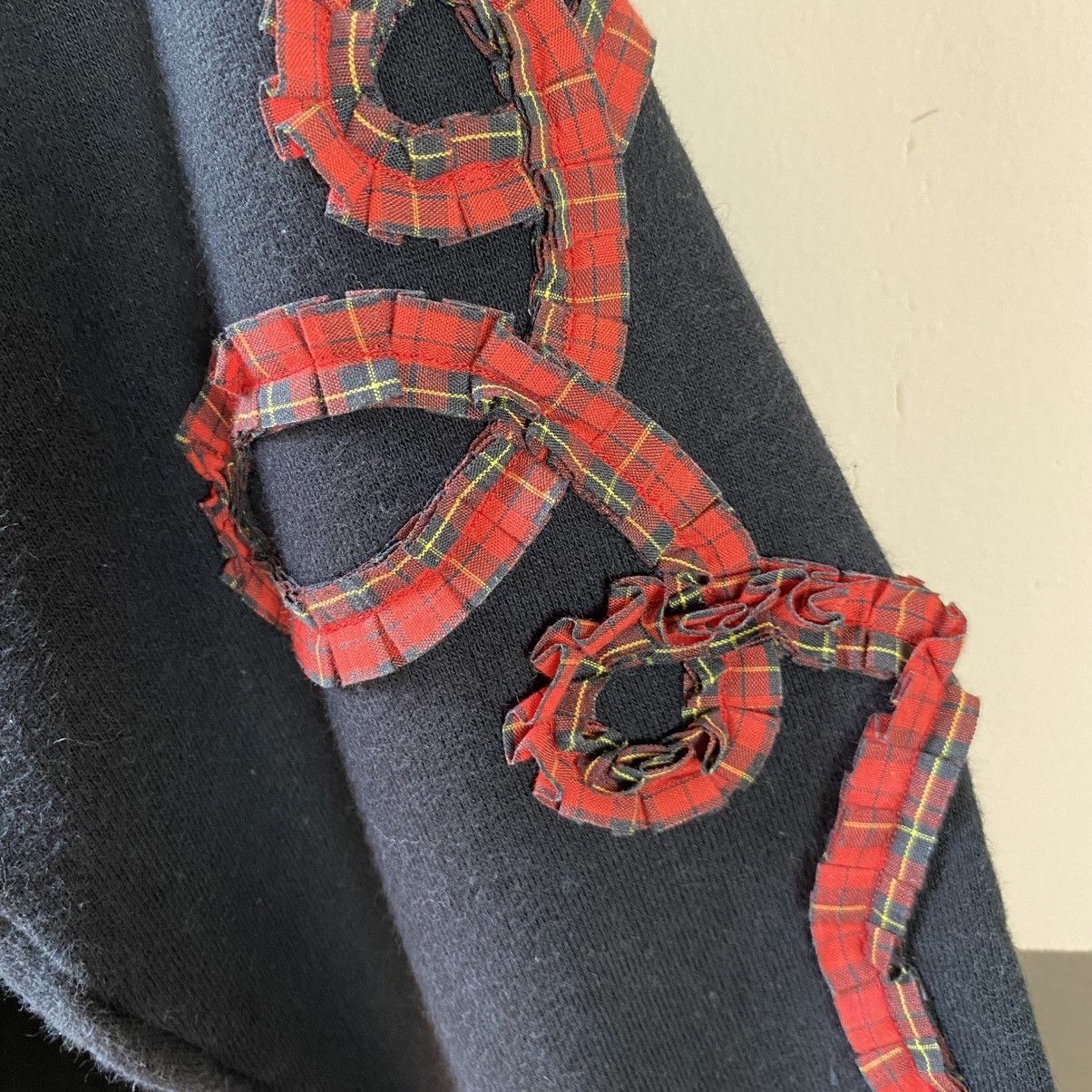 Kenzo KENZO Black Top with Red Loop Embroidery Size M / US 6-8 / IT 42-44 - 6 Thumbnail