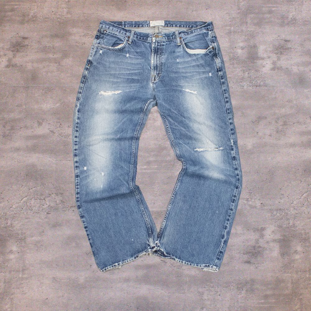 American Eagle Outfitters Y2K 00's Baggy Relax Bootcut Midwash Distressed Denim Pant's Size US 36 / EU 52 - 1 Thumbnail