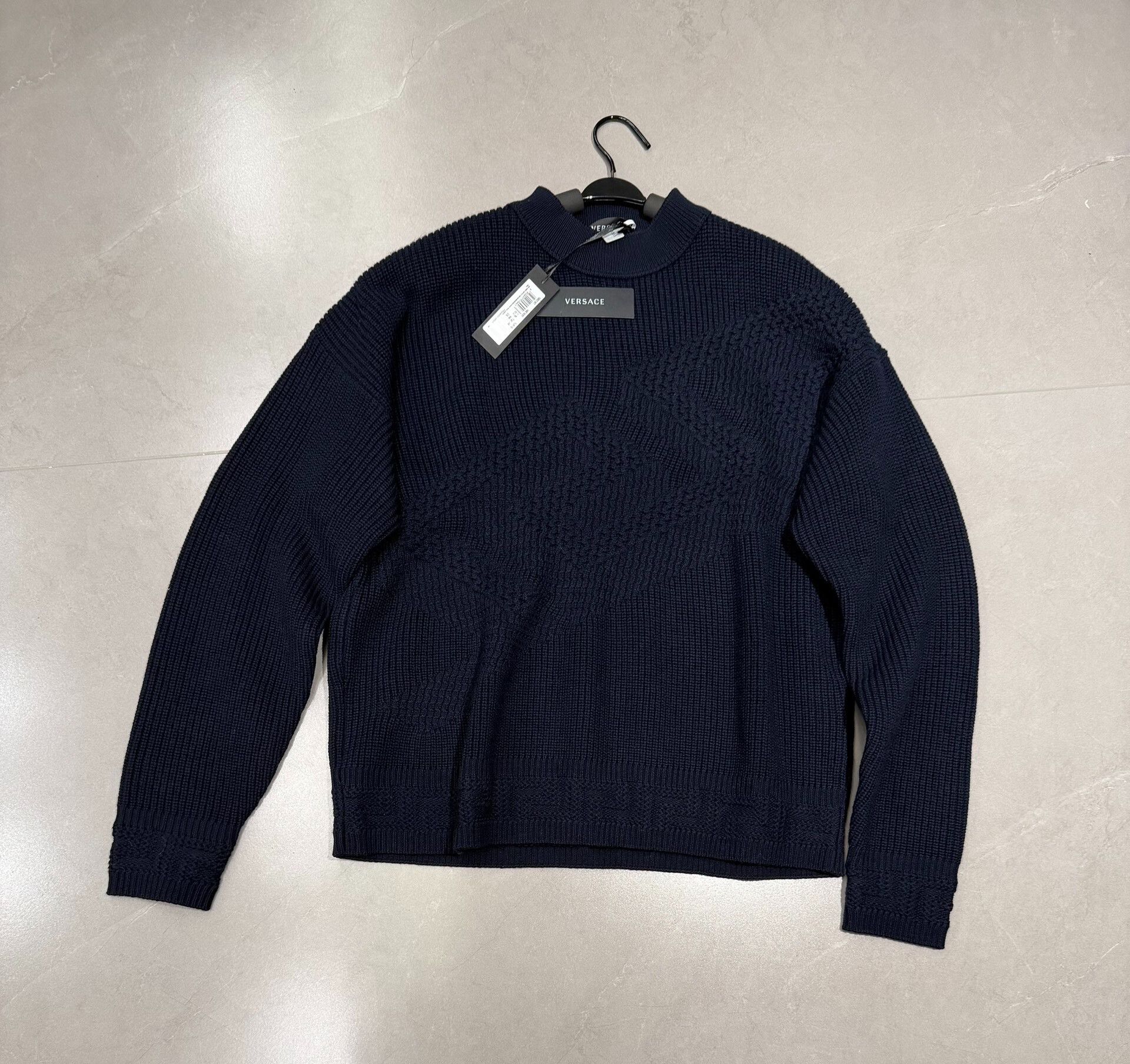 Versace Versace Pure Wool Men's Sweater Size US M / EU 48-50 / 2 - 1 Thumbnail