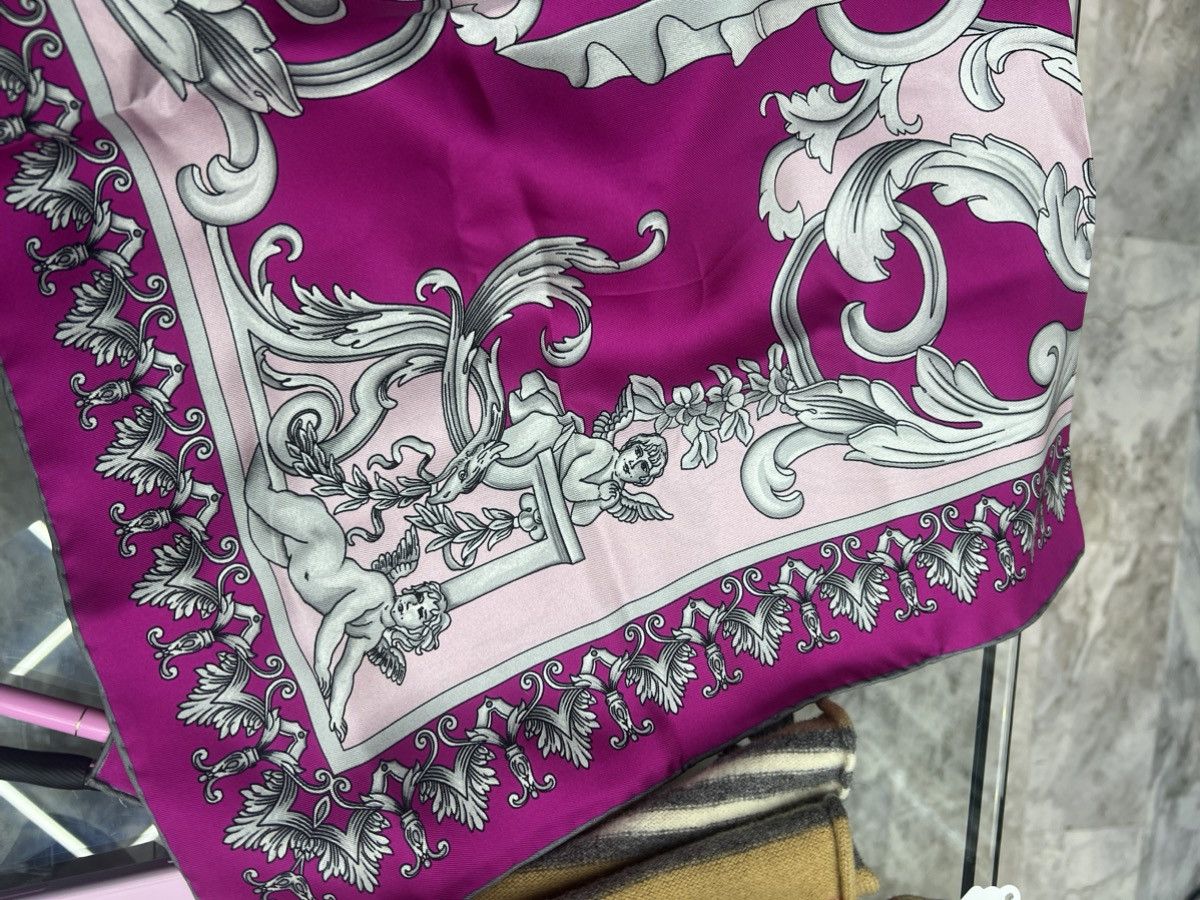 Versace Versace Baroque Print Silk Scarf Size ONE SIZE - 3 Thumbnail