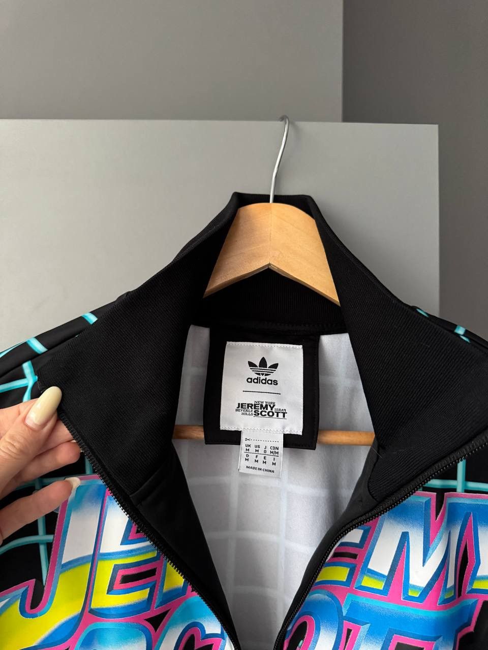 Adidas × Jeremy Scott Rare Adidas × Jeremy Scott Track Suit Size US M / EU 48-50 / 2 - 3 Thumbnail
