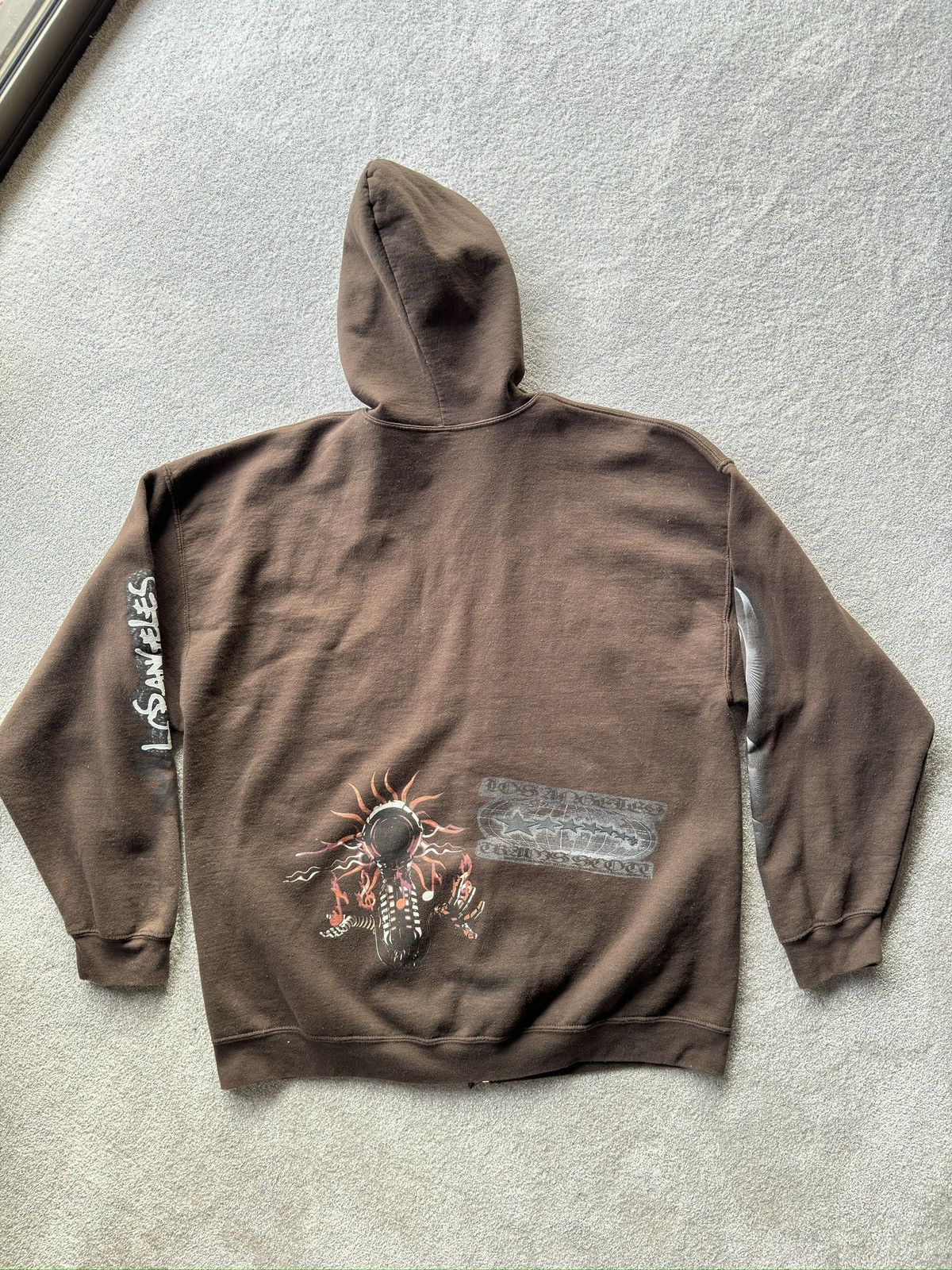 Travis Scott RARE Travis Scott Rolling Loud 2023 Utopia Hoodie Size US XL / EU 56 / 4 - 4 Thumbnail
