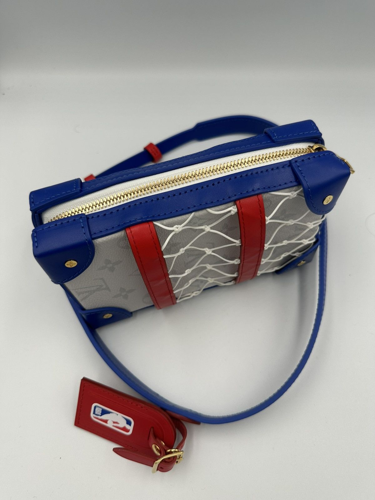 Louis Vuitton × NBA Louis Vuitton x NBA “Hoop Bag” Size ONE SIZE - 5 Thumbnail