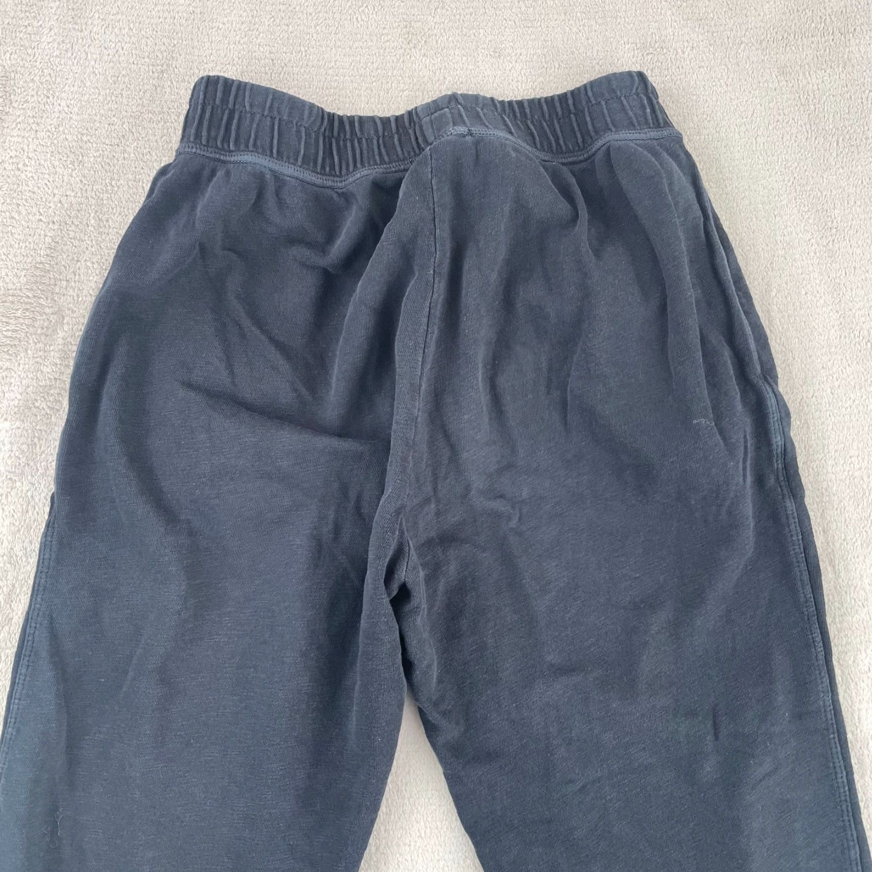 James Perse James Perse Sweatpants Women S Black Solid Pull-On Drawstring 100% Cotton Joggers Sweatpants Women S Black Solid Vintage? No. Size 28" / US 6 / IT 42 - 6 Thumbnail
