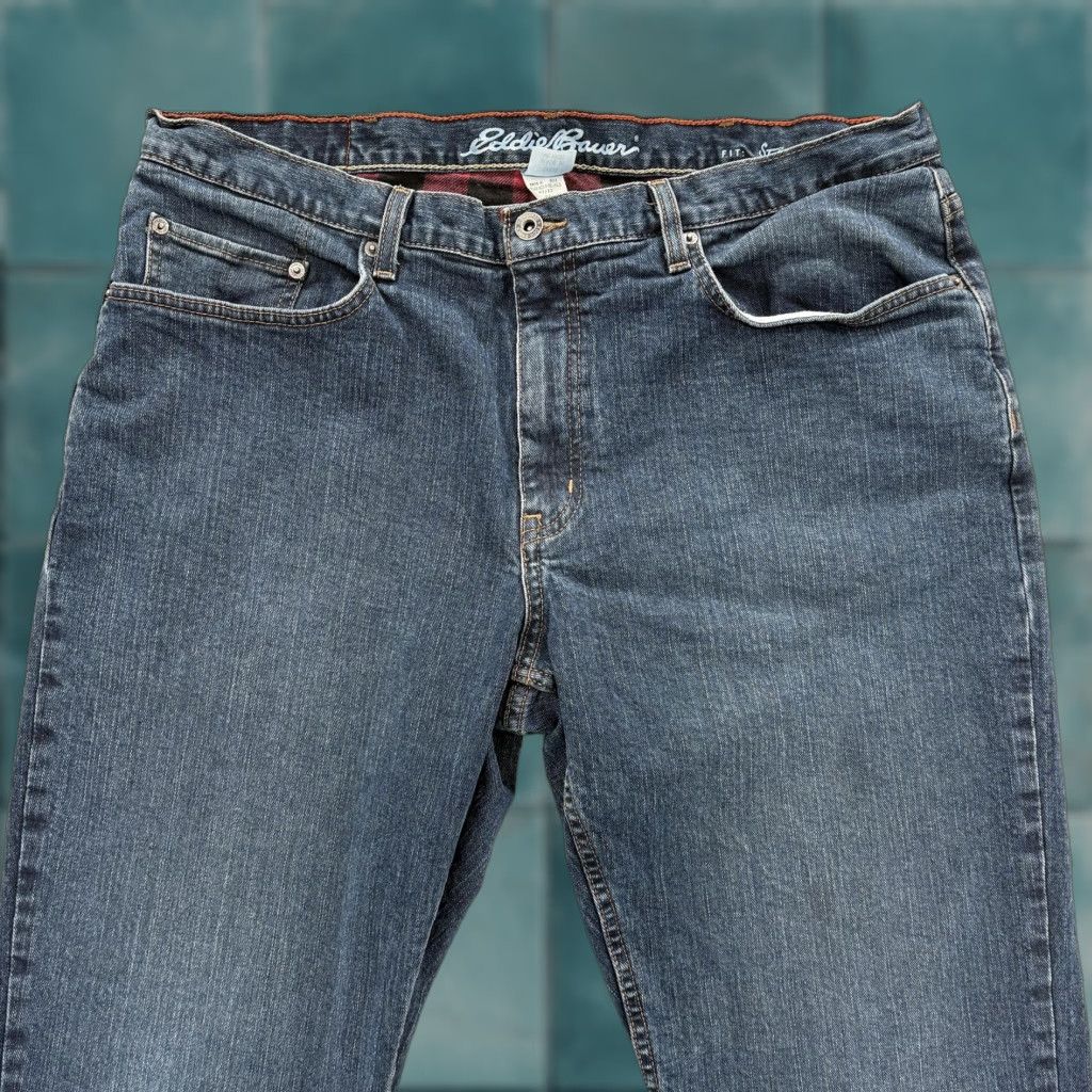 Eddie Bauer Eddie Bauer Jeans Mens 38x30 Blue Medium Wash Denim Straight Fit Flannel Lined Jeans Size US 38 / EU 54 - 1 Thumbnail