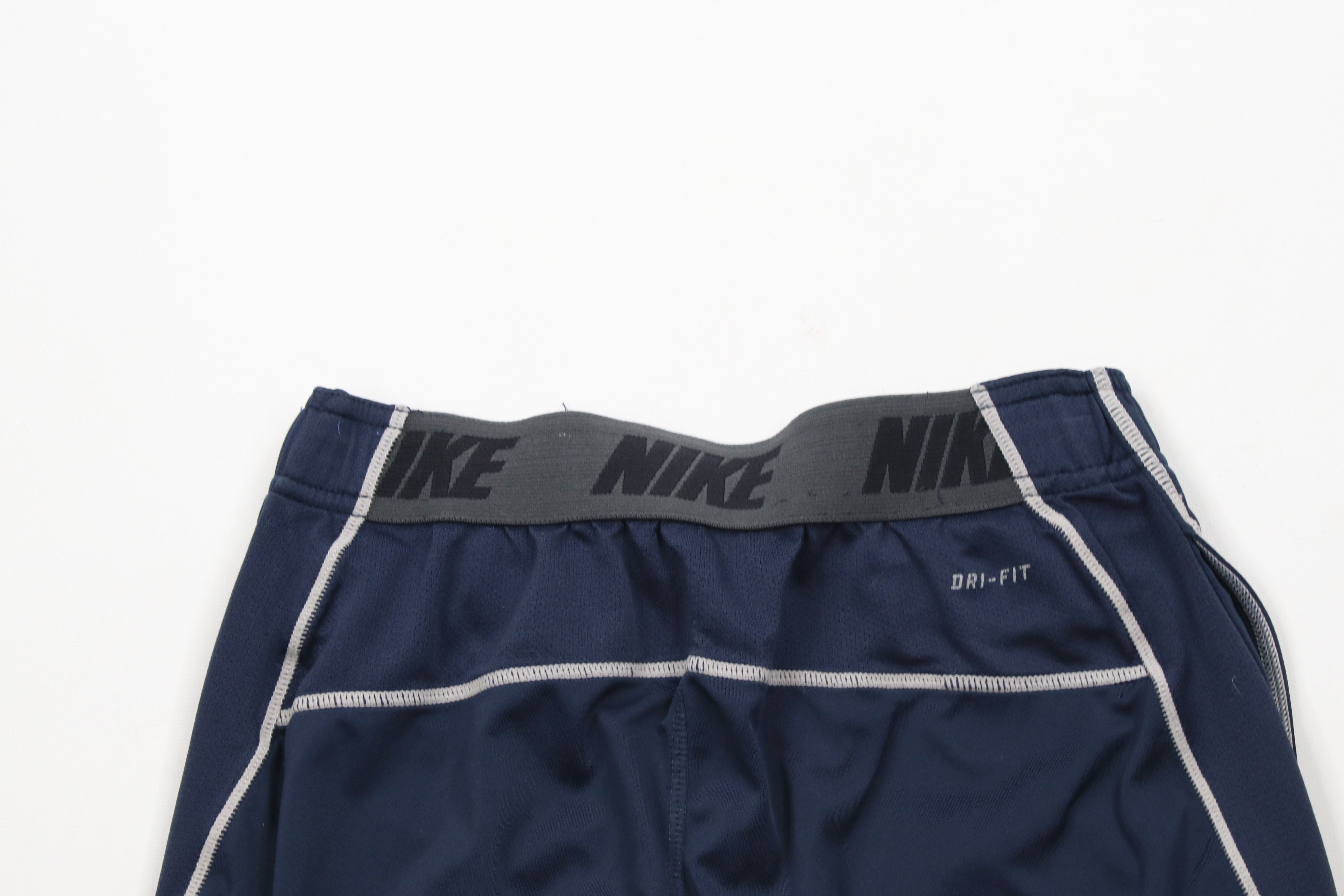Nike × Vintage Vintage Nike Baseball Travis Scott Mini Swoosh Shorts Size US 32 / EU 48 - 11 Thumbnail