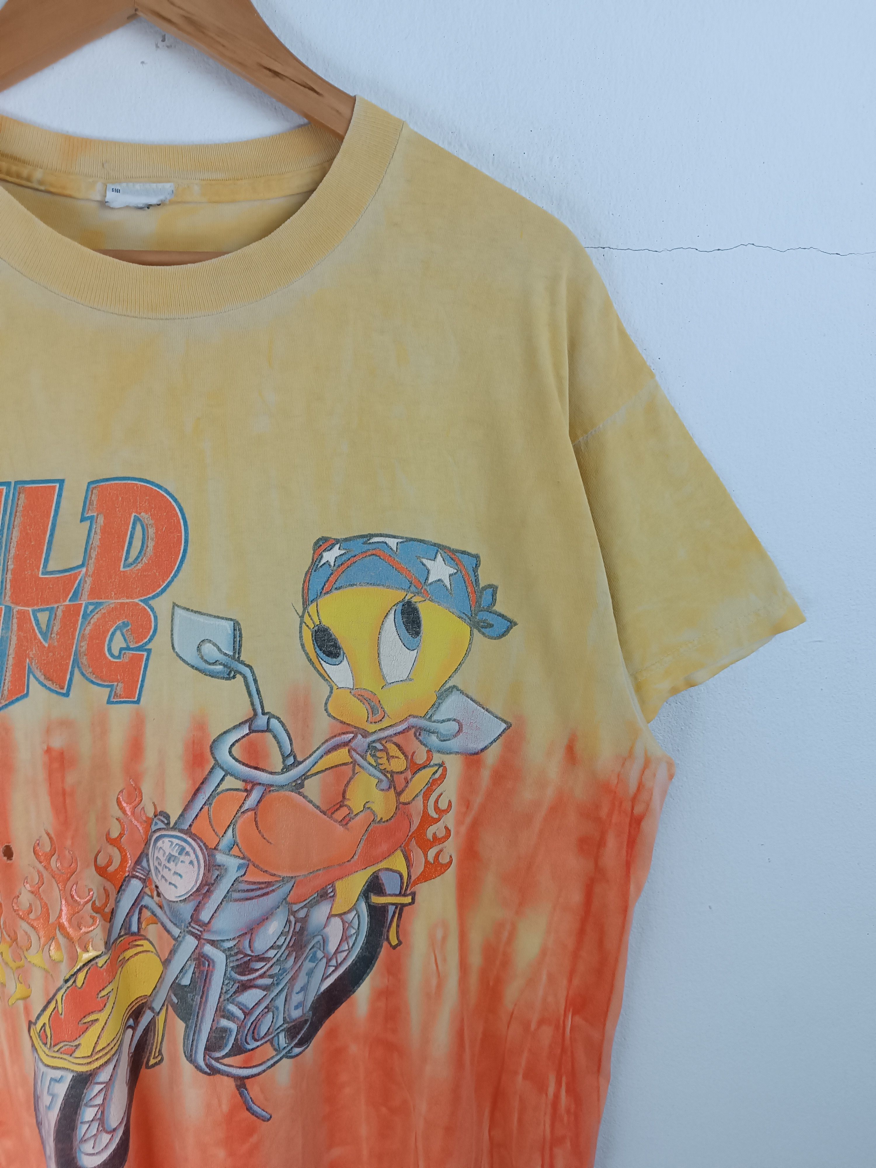 Disney VINTAGE 90'S TWEETY WILD THING HARLEY DAVIDSON AOP TEE RARE Size US L / EU 52-54 / 3 - 6 Thumbnail