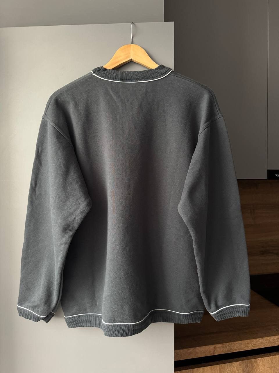 Quiksilver ‘Rare!! Vintage Quiksilver Sweatshirt Size US M / EU 48-50 / 2 - 4 Thumbnail