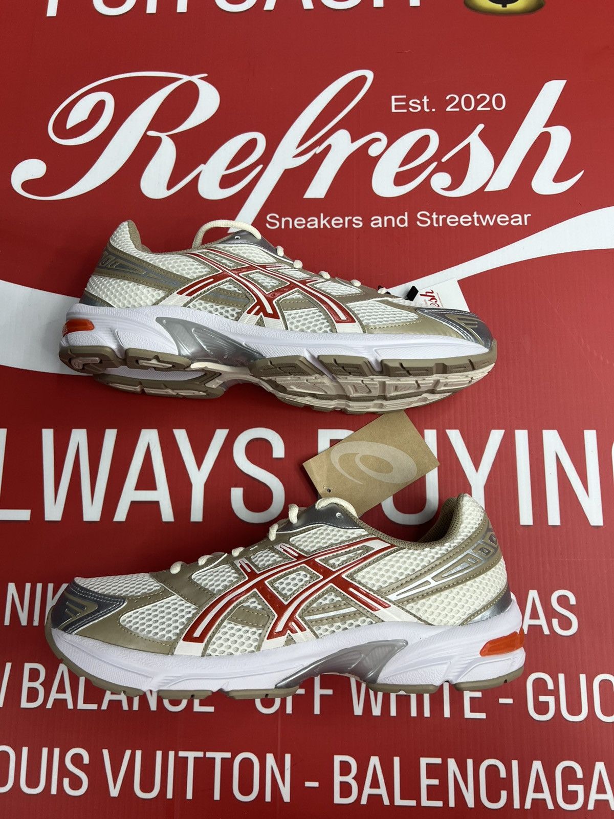 Asics Asics 1130 Cream Vermillion Tomato Size 10.5 Come Size US 10.5 / EU 43-44 - 2 Thumbnail