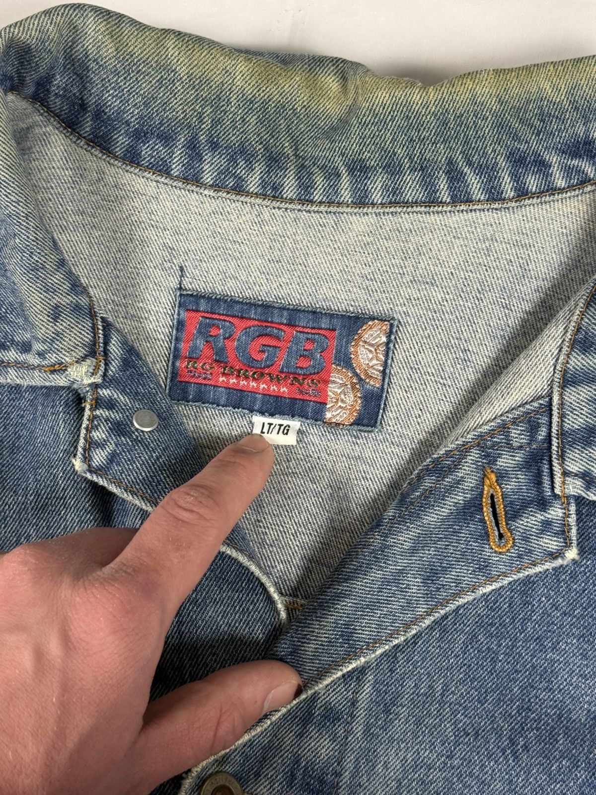 Vintage Vintage RGB RG Browns Denim Jacket Size US L / EU 52-54 / 3 - 4 Thumbnail