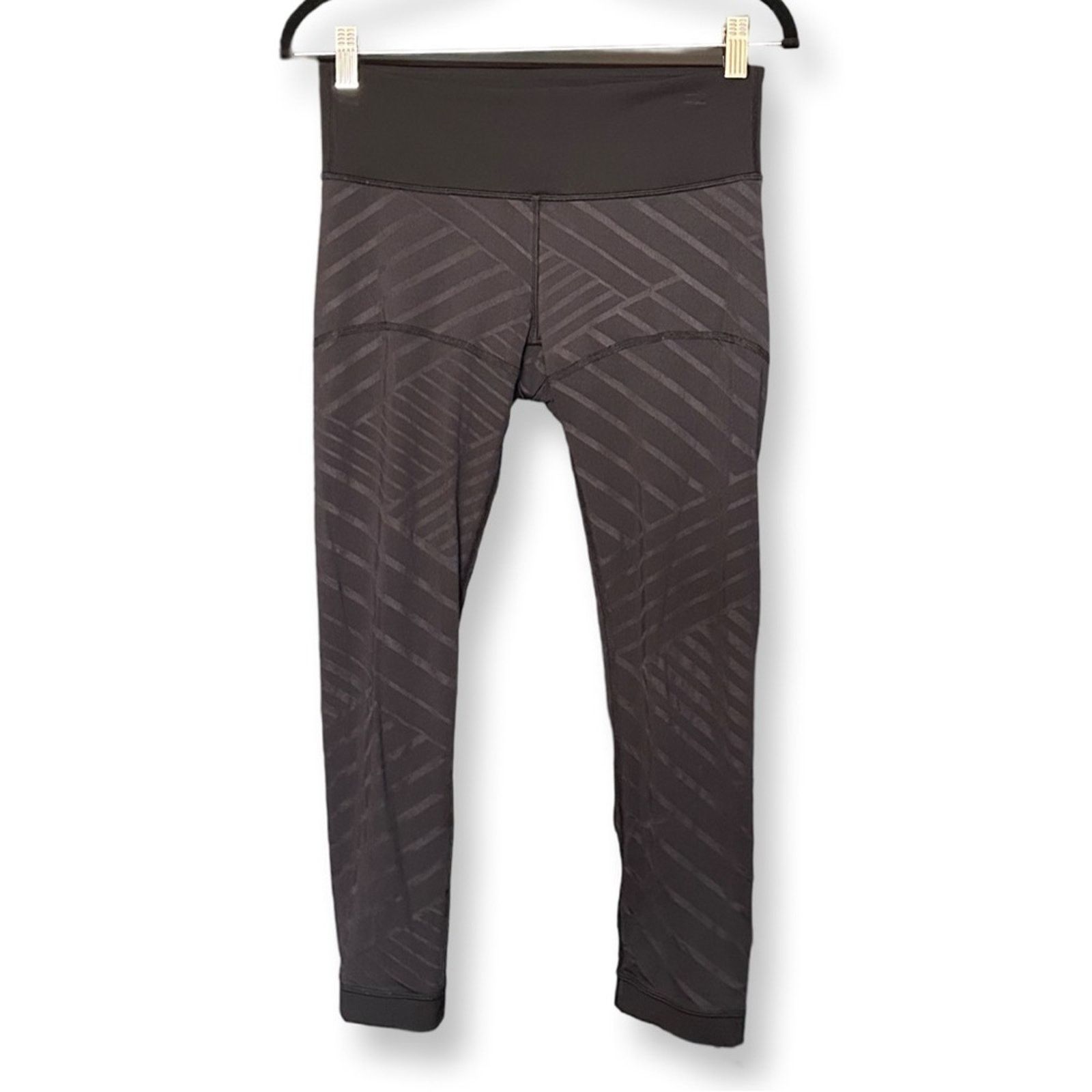 Lululemon Lululemon Athletica Black Cropped Striped Leggings Size 29" - 1 Thumbnail
