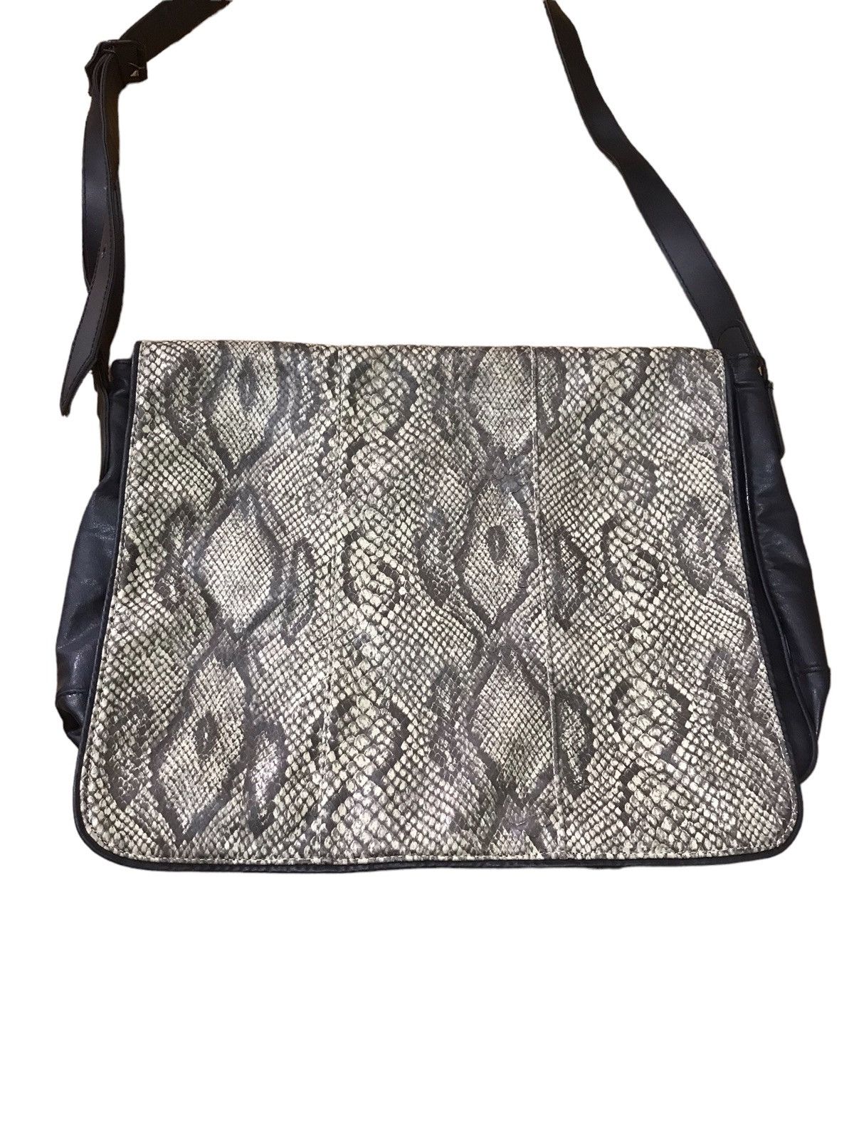 image of Vintage Black Snake Skin Designed Sling Bag, Men's