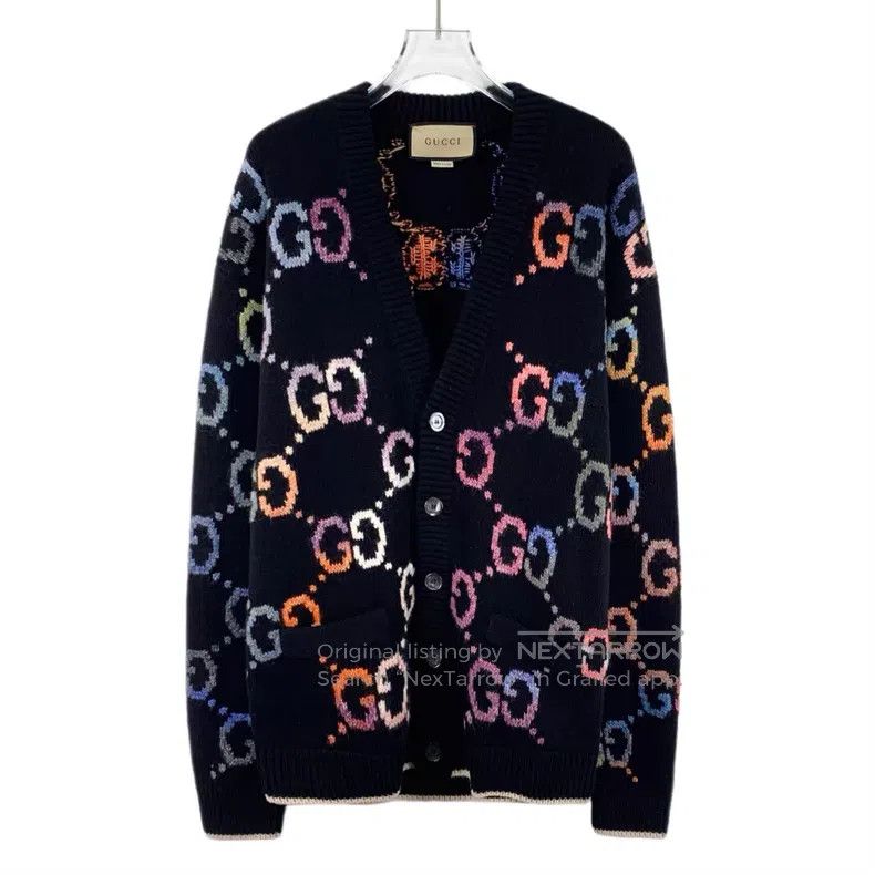 Gucci Gucci Black logo jacquard full-printed wool V-neck single- Size M / US 6-8 / IT 42-44 - 1 Thumbnail
