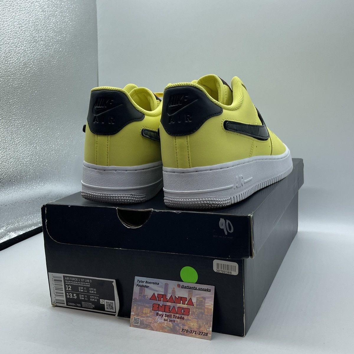 Nike Air Force 1 low yellow pulse Size US 12 / EU 45 - 5 Thumbnail