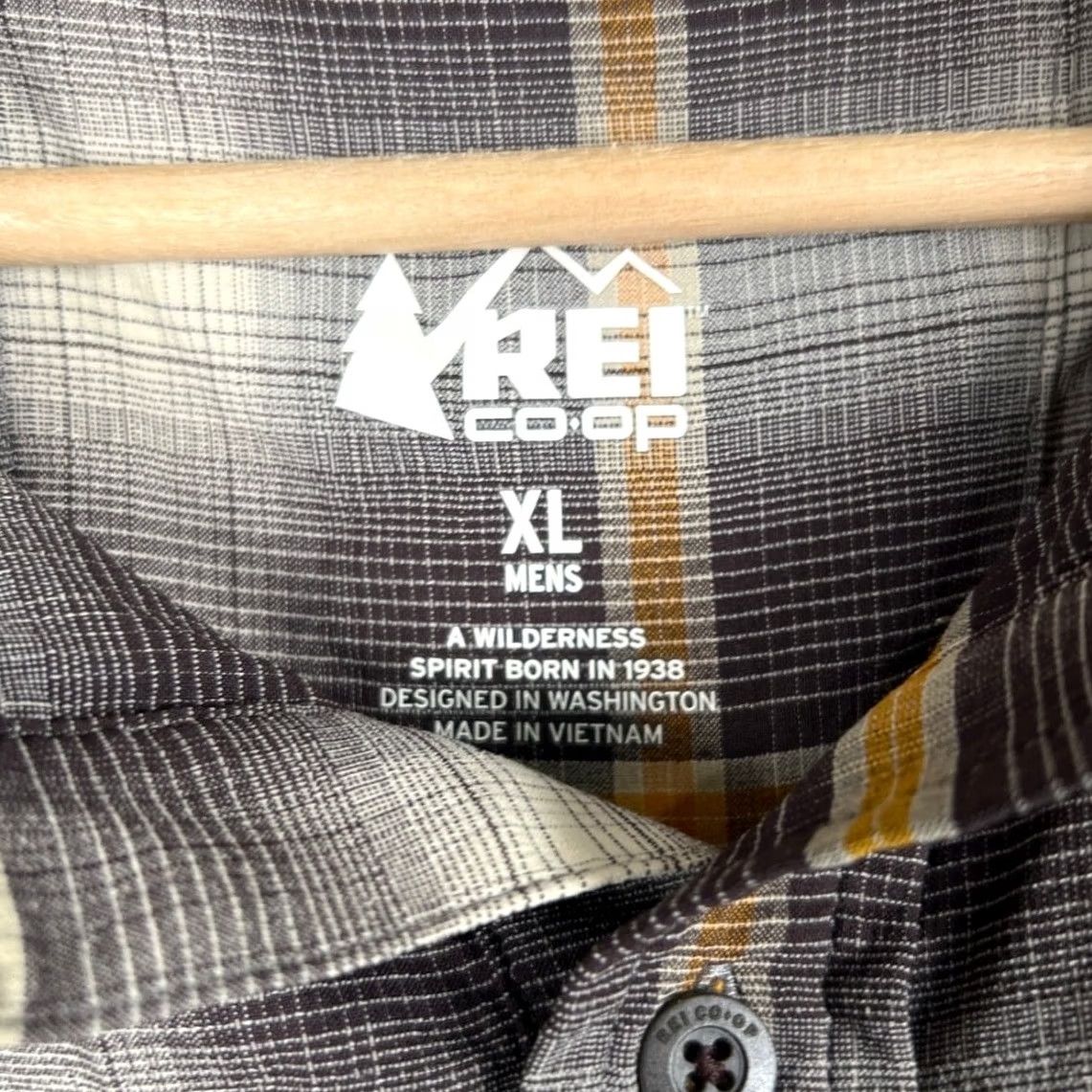 Vintage REI CO Op Plaid Button Down Short Sleeve XL Men's Size US 36 / EU 52 - 4 Thumbnail