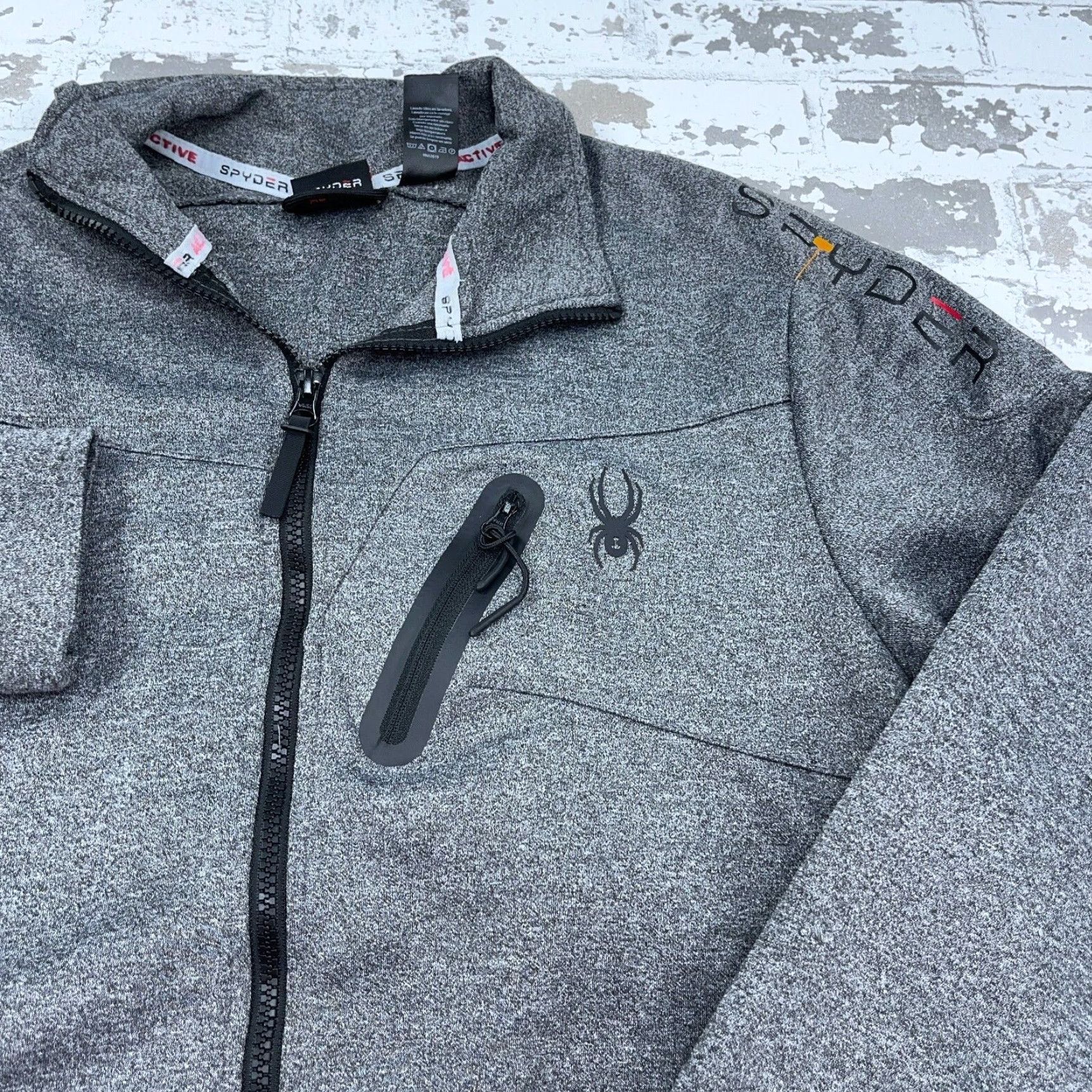 Spyder Spyder Jacket Men Large Gray Black Active Performance Hiking Outdoors Adult Jacket Size US L / EU 52-54 / 3 - 2 Thumbnail