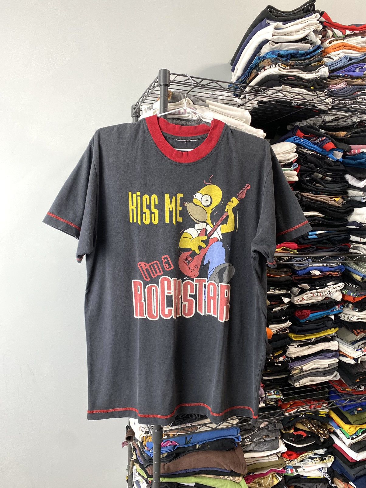 The Simpsons 90’s Vintage Kiss Me I’m A Rockstar Simpsons T Shirt Size US L / EU 52-54 / 3 - 1 Thumbnail