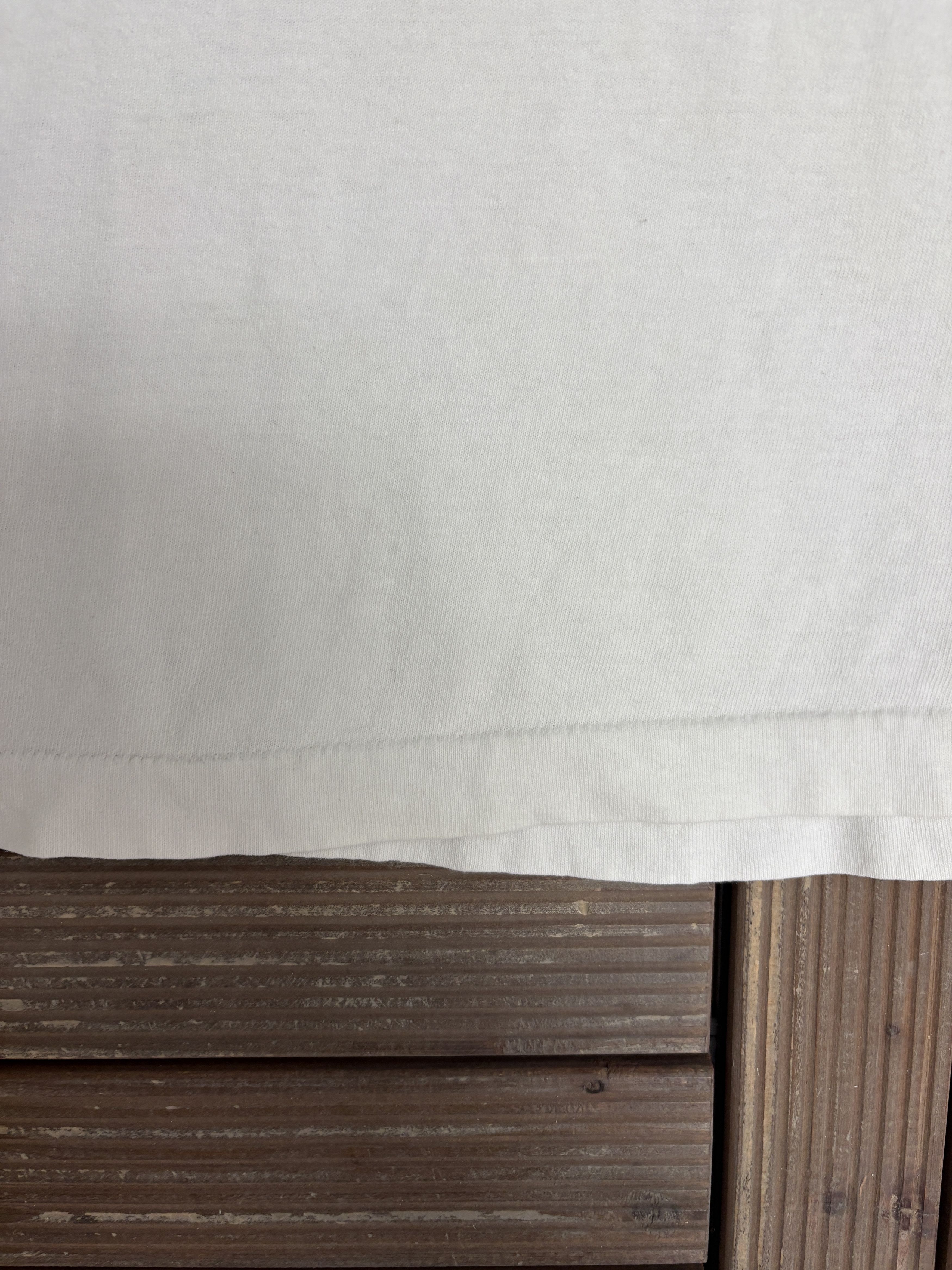 Vintage Trump Taj Mahal Casino & Resort Vintage White Tee Size US L / EU 52-54 / 3 - 6 Thumbnail