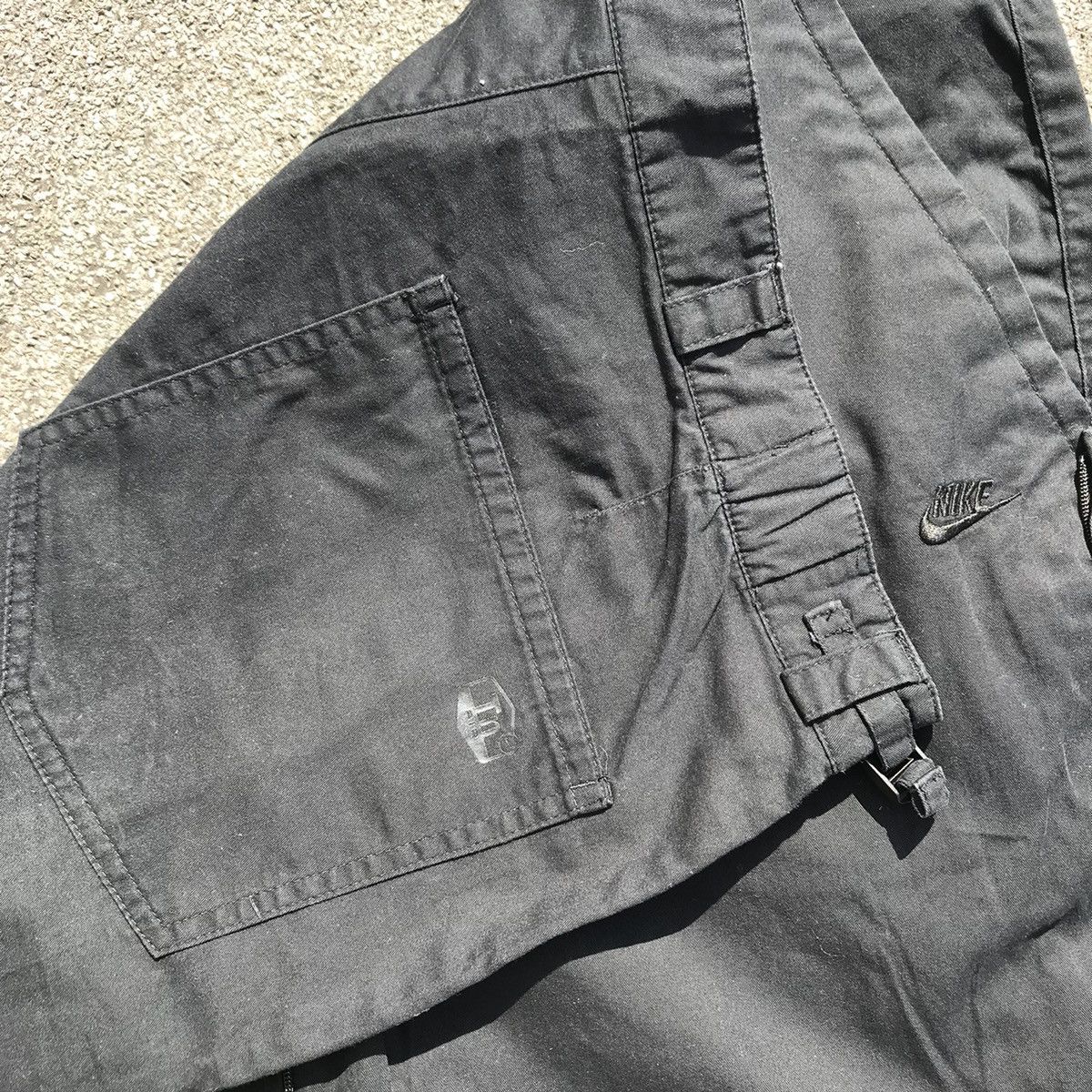 Nike Vintage Nike TN Pants/Short ACG Supreme Stussy Bape Shox Size US 32 / EU 48 - 10 Thumbnail