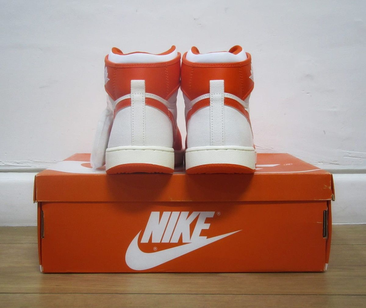 Jordan Brand Air Jordan 1 Retro AJKO Syracuse size EU 43-US 9.5 Size US 9.5 / EU 42-43 - 5 Thumbnail