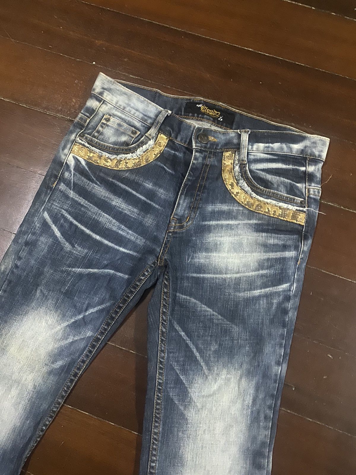 If Six Was Nine Rare Cloud 72 tribal flared jeans clawmark distressed Size US 35 - 11 Thumbnail