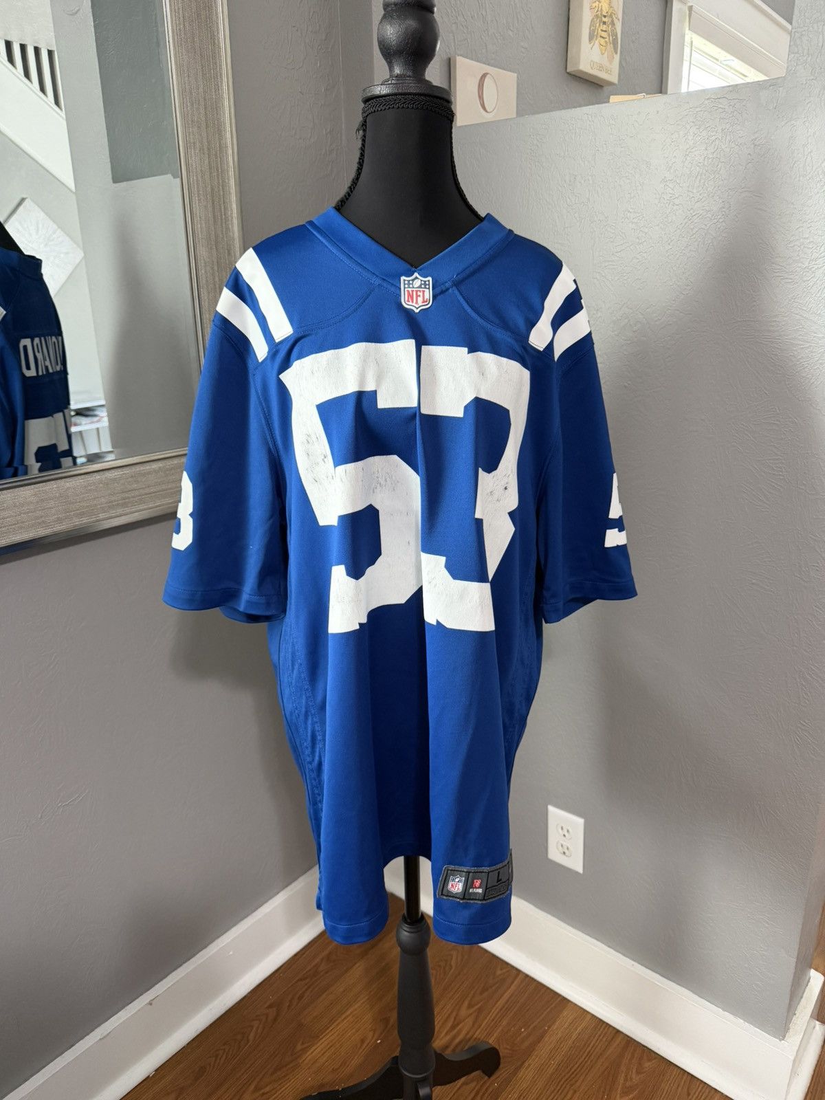 Nike Nike NFL Indianapolis Colts Darius Leonard #53 jersey Size US L / EU 52-54 / 3 - 1 Thumbnail
