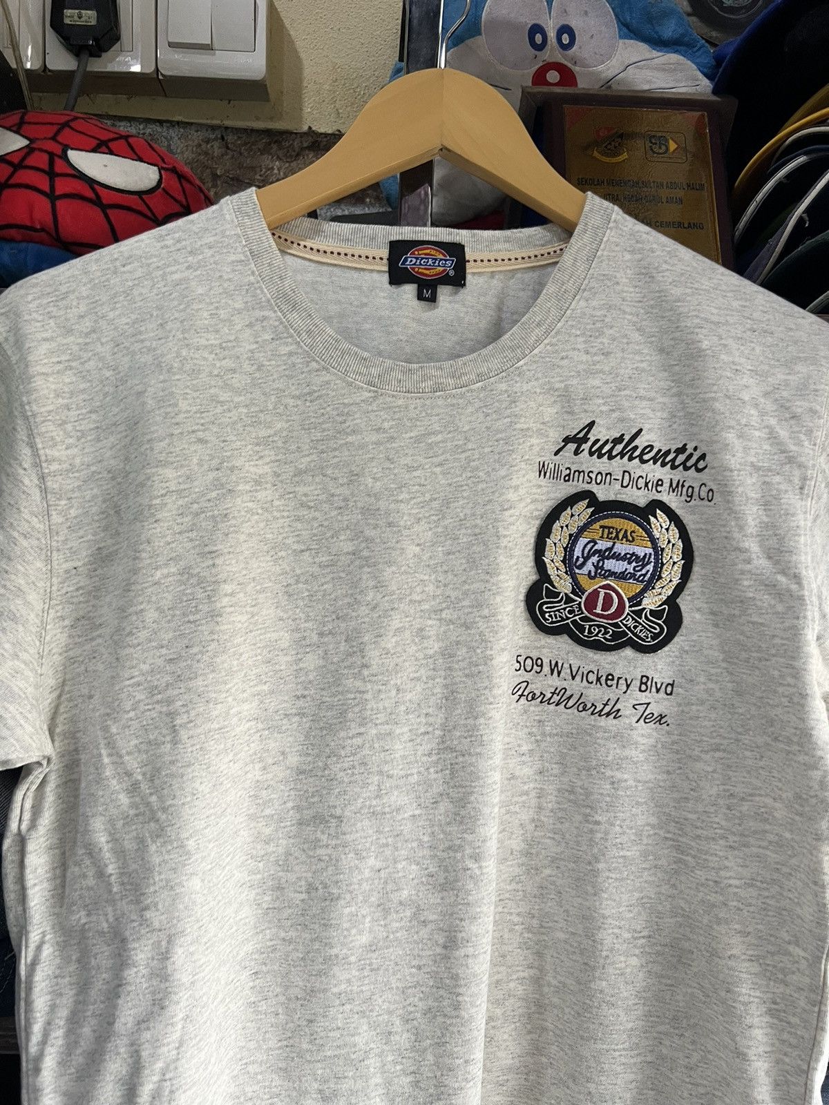 Dickies 🔥Vintage Dickies Built To Last Tees Size US M / EU 48-50 / 2 - 5 Thumbnail