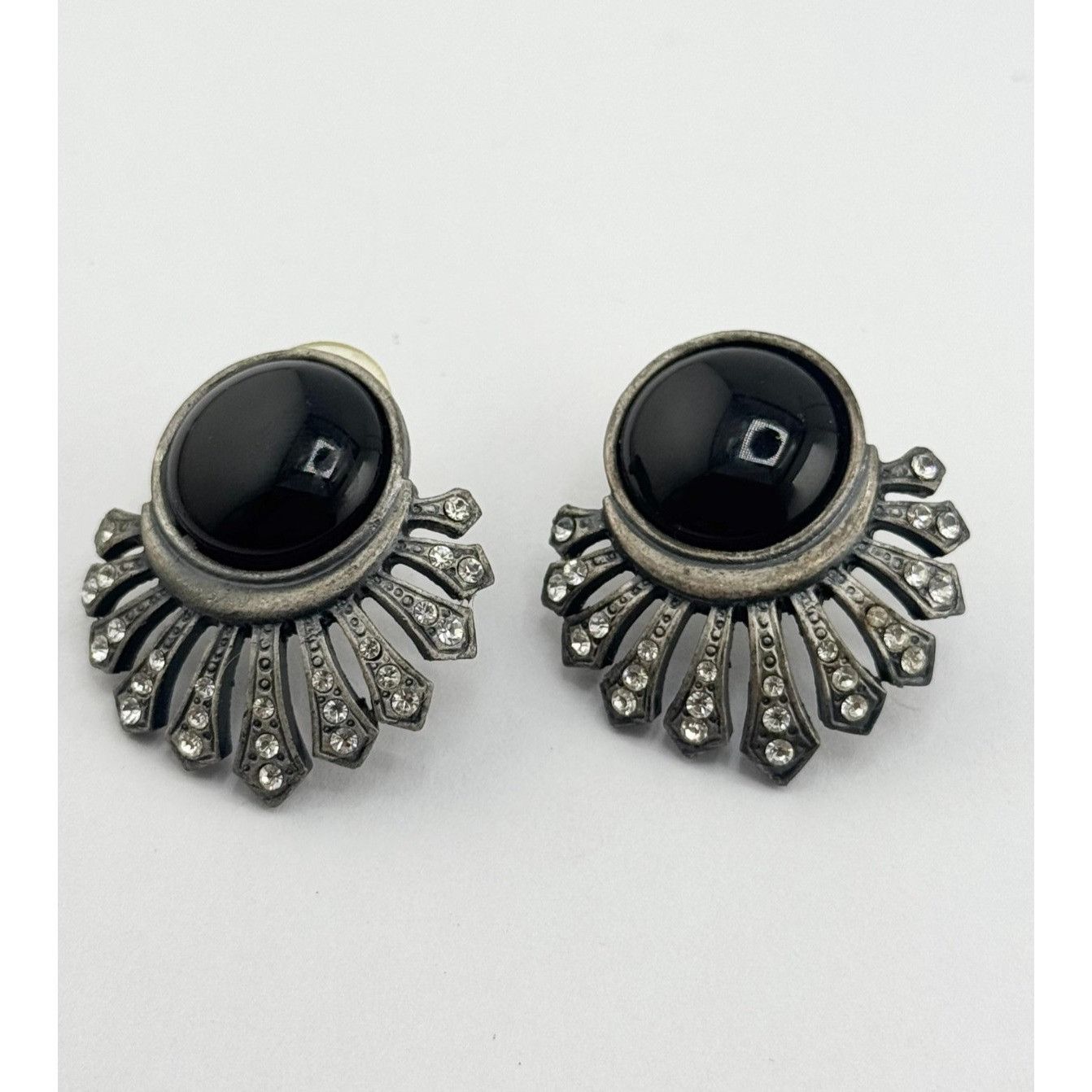 Vintage Vintage black glass rhinestone earrings Size ONE SIZE - 1 Thumbnail