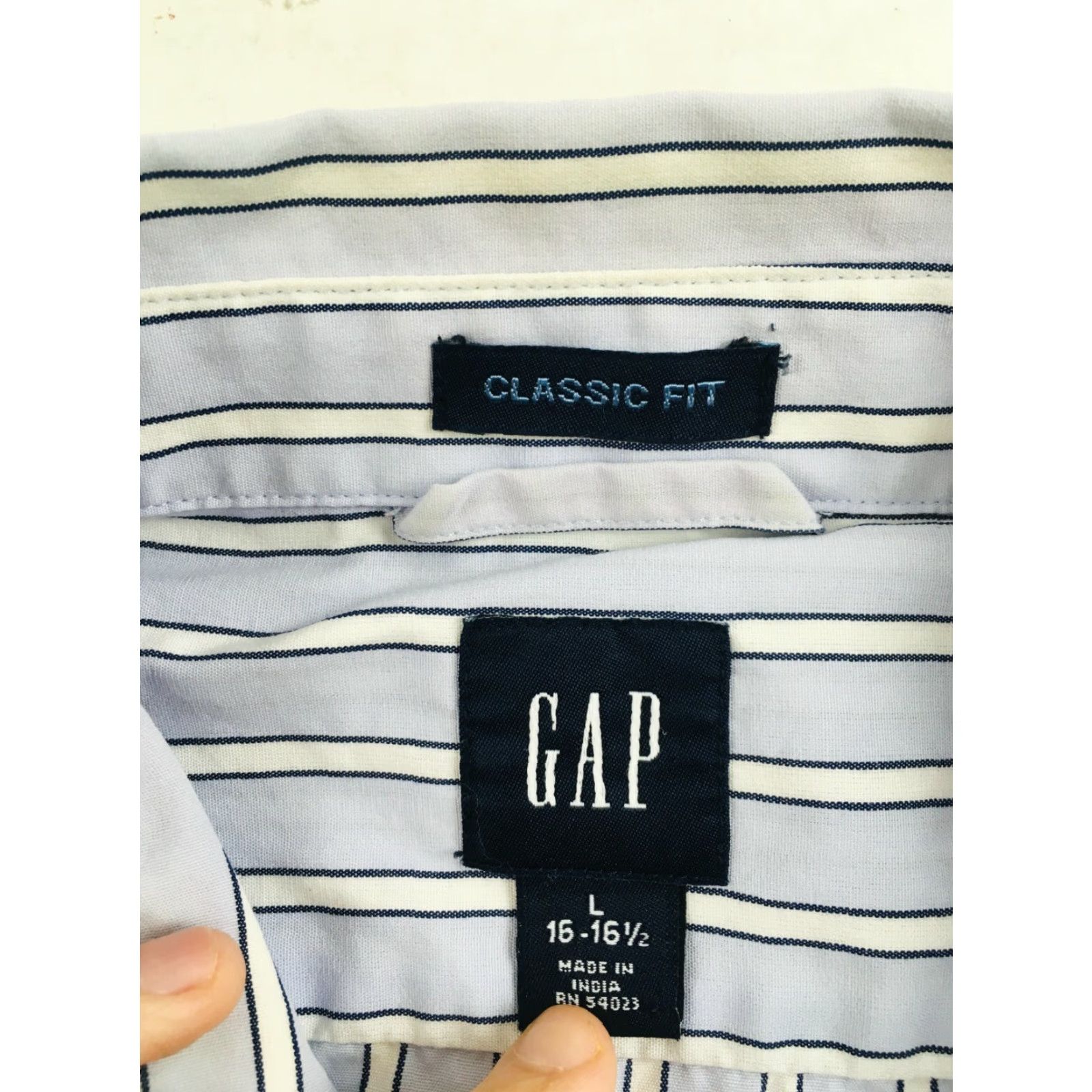 Gap Gap Shirt Men’s Size Large 16-16.5 Blue Classic Button Up Striped Long Sleeve Size US L / EU 52-54 / 3 - 6 Thumbnail