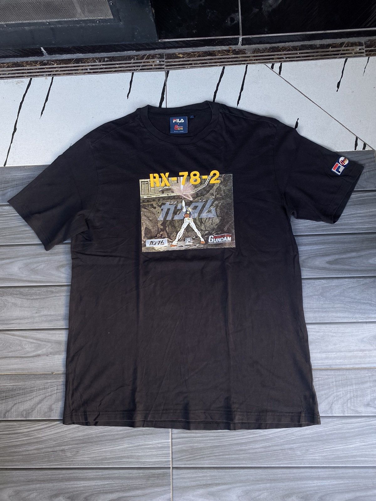 Fila Fila x gundam rx-78-2 Size US M / EU 48-50 / 2 - 1 Thumbnail