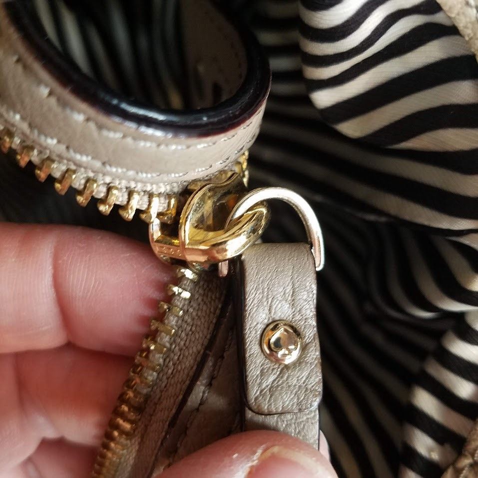 Kate Spade Kate Spade Cobble Hill Pebbled Taupe Leather Purse crossbody Size ONE SIZE - 8 Thumbnail