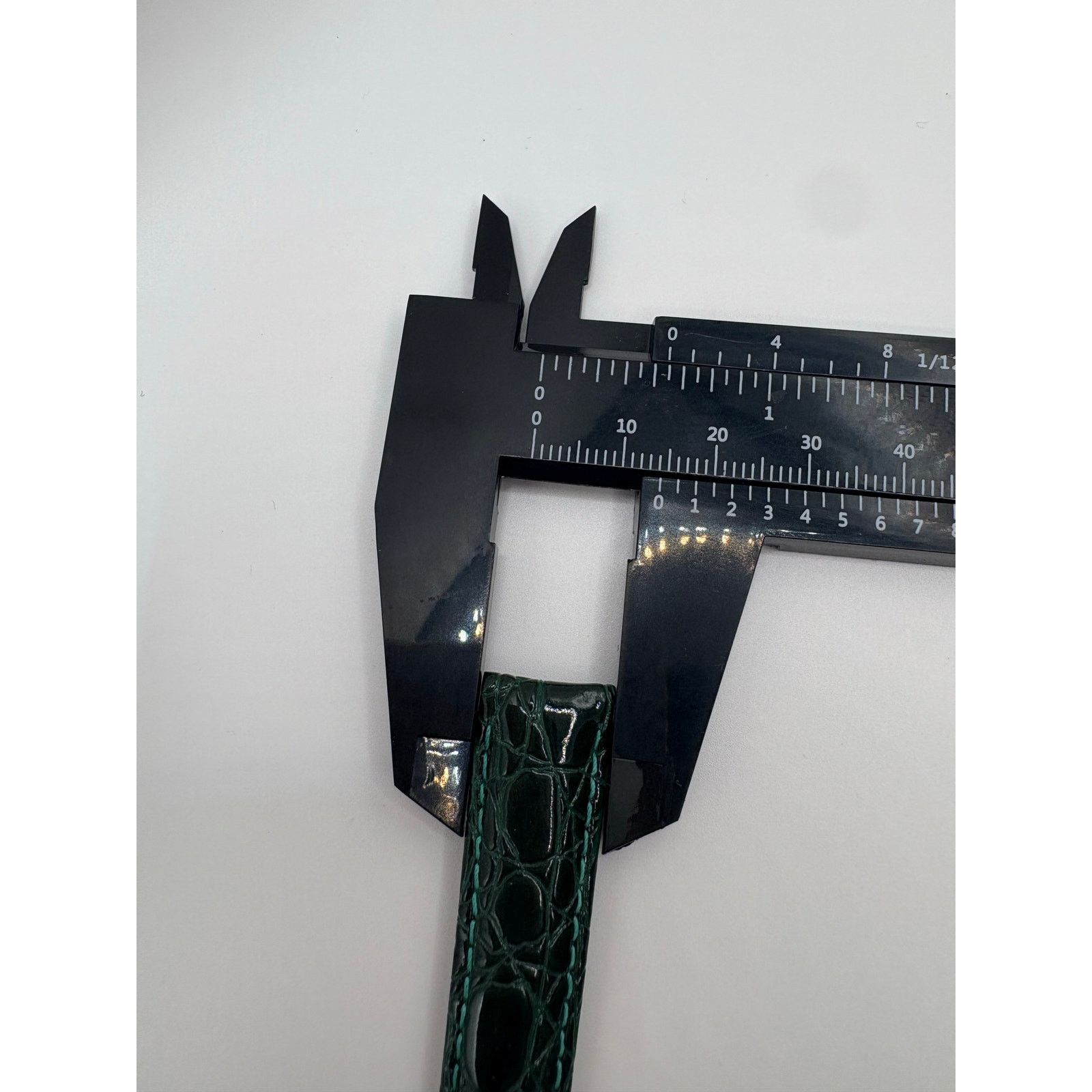 Other Hadley-Roma 14mm Green Croc-Grain Genuine Leather WatchStrap Size ONE SIZE - 5 Thumbnail