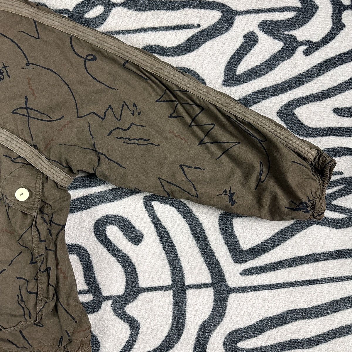 Japanese Brand Super Casual Yellowclub Unique Scribble Bomber Jacket Size L Size US L / EU 52-54 / 3 - 3 Thumbnail